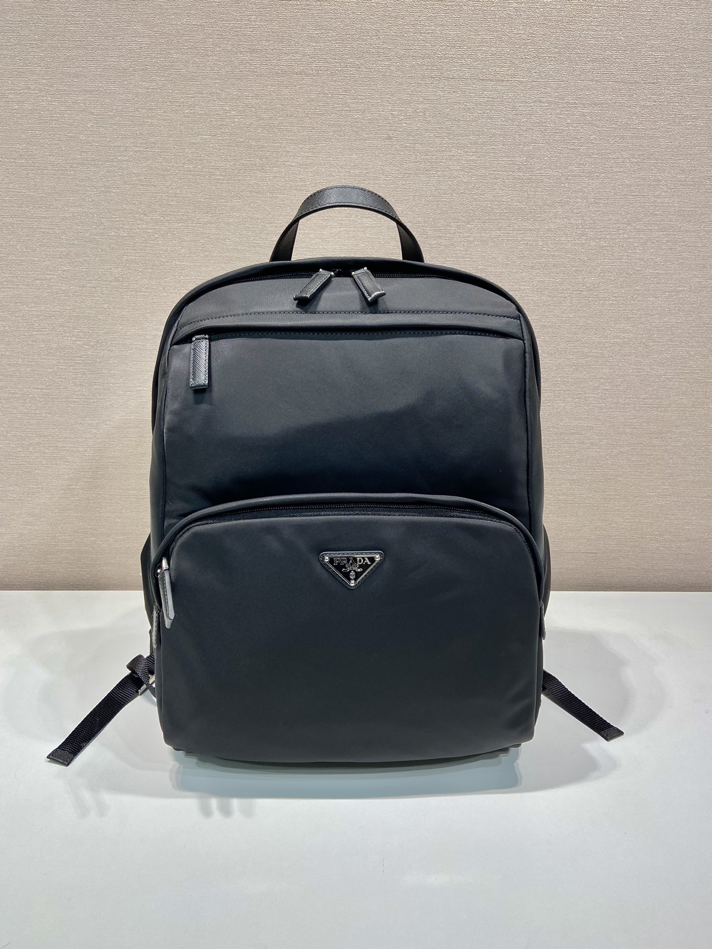普拉达 PRADA  Re-Nylon 双肩包 黑色 尼龙  H0-2VZ104_2DMG_F0002_V_OOO