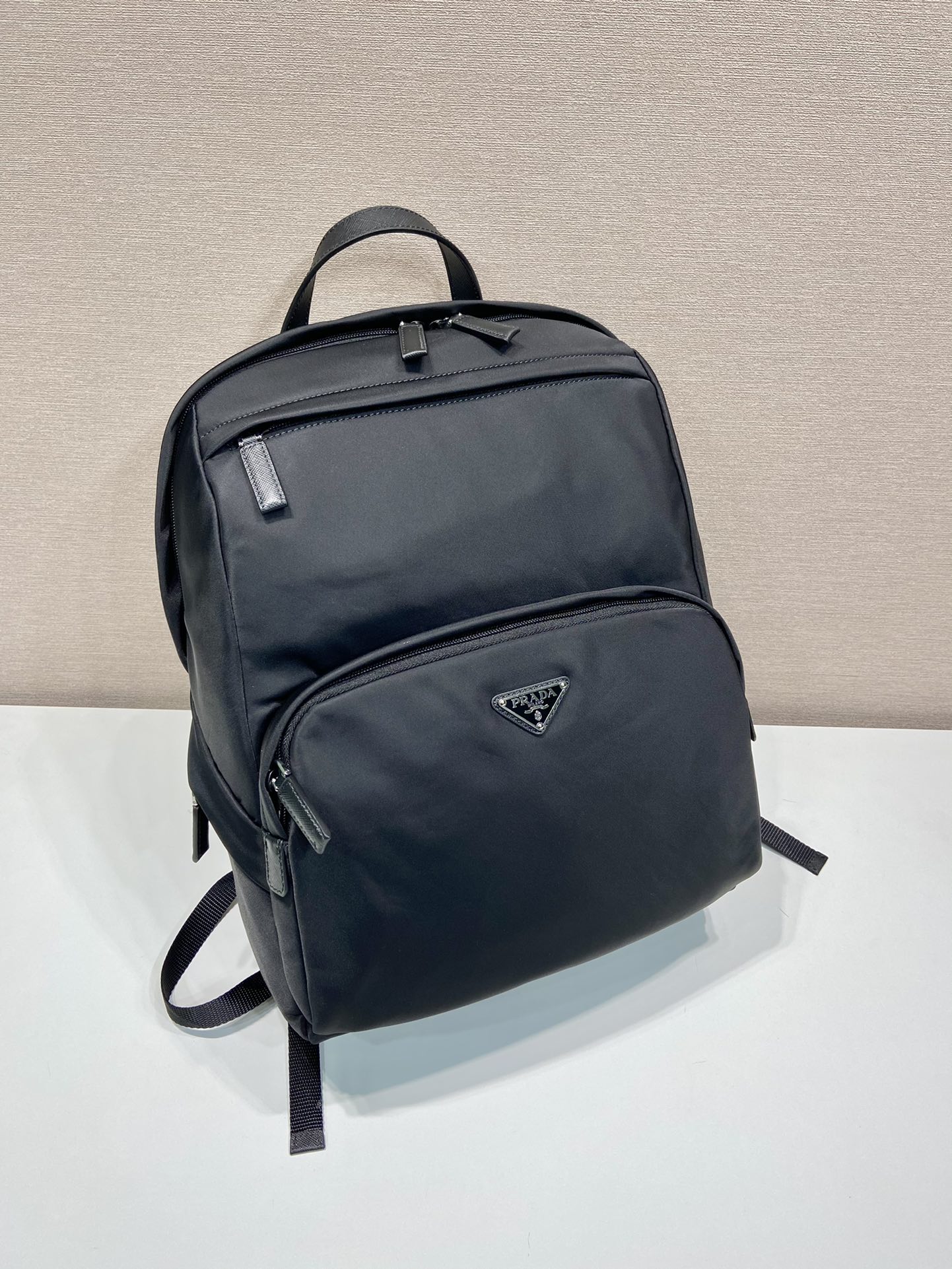 普拉达 PRADA  Re-Nylon 双肩包 黑色 尼龙  H0-2VZ104_2DMG_F0002_V_OOO
