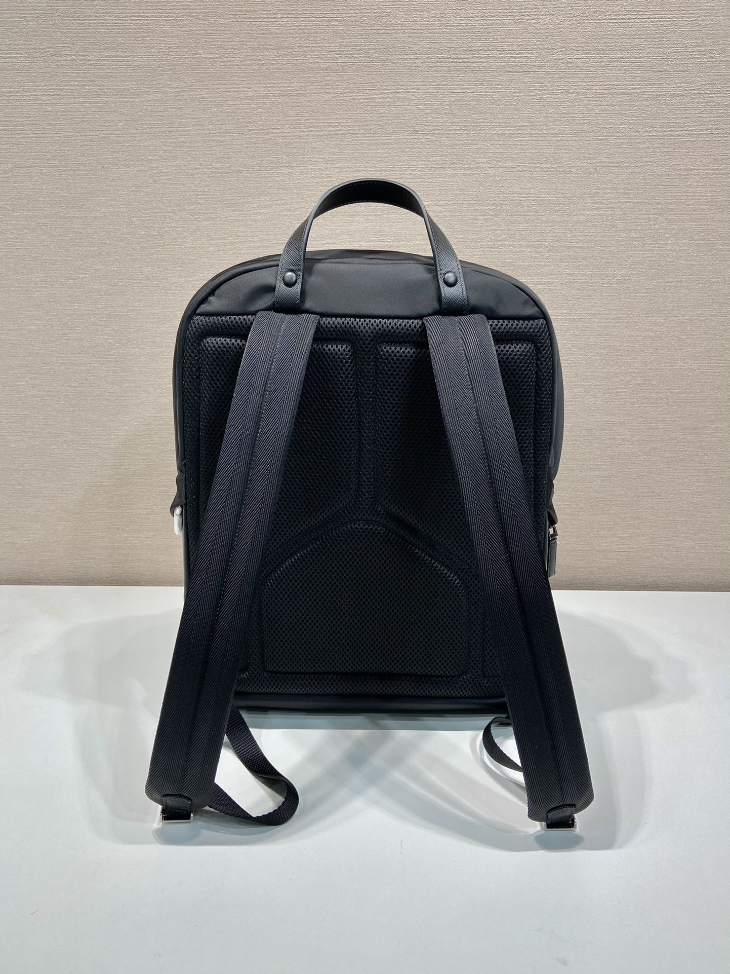普拉达 PRADA  Re-Nylon 双肩包 黑色 尼龙  H0-2VZ104_2DMG_F0002_V_OOO