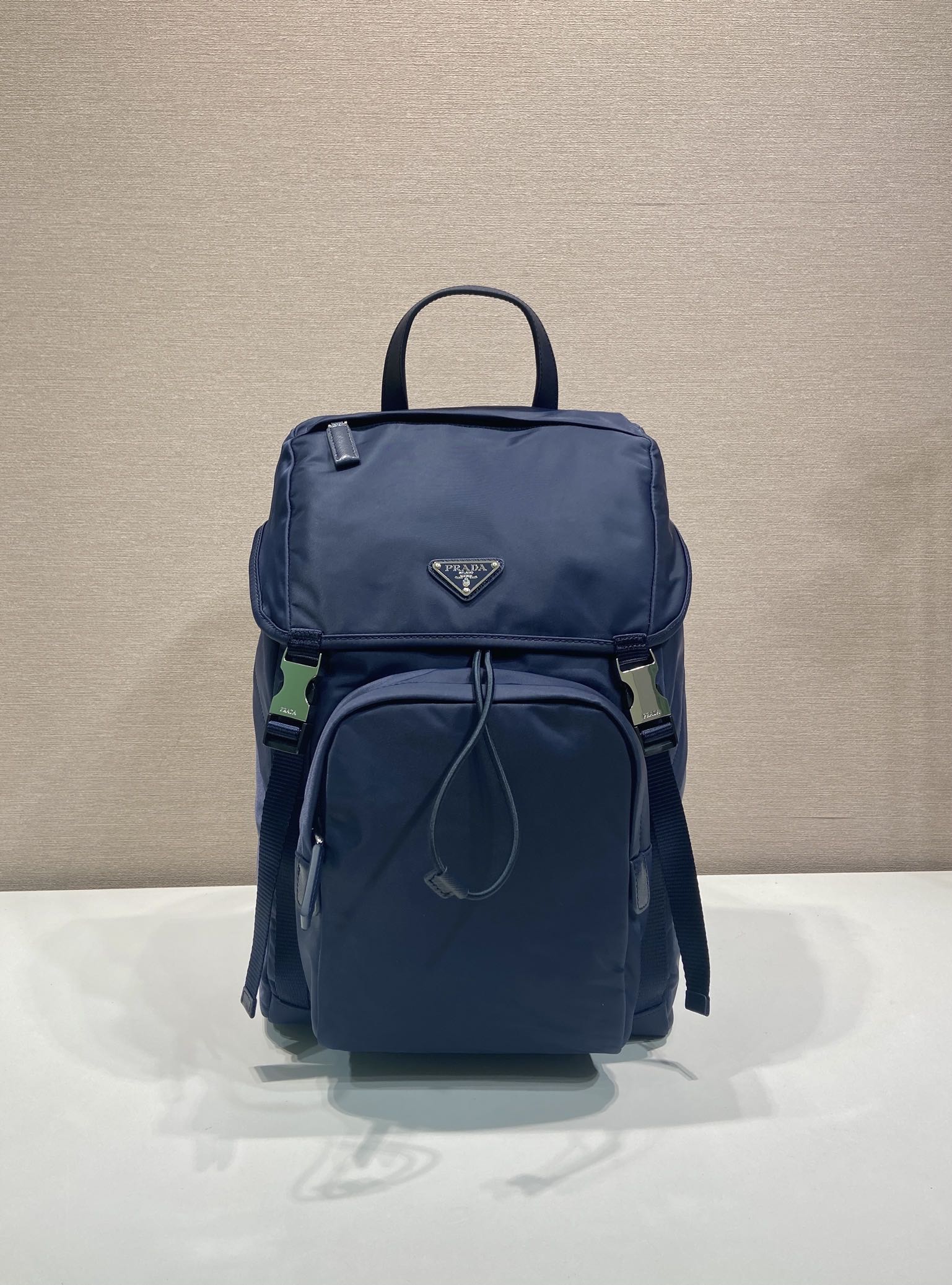 普拉达 PRADA  Re-Nylon 双肩包 蓝色 尼龙  H0-2VZ135_2DMG_F0008_V_HOL