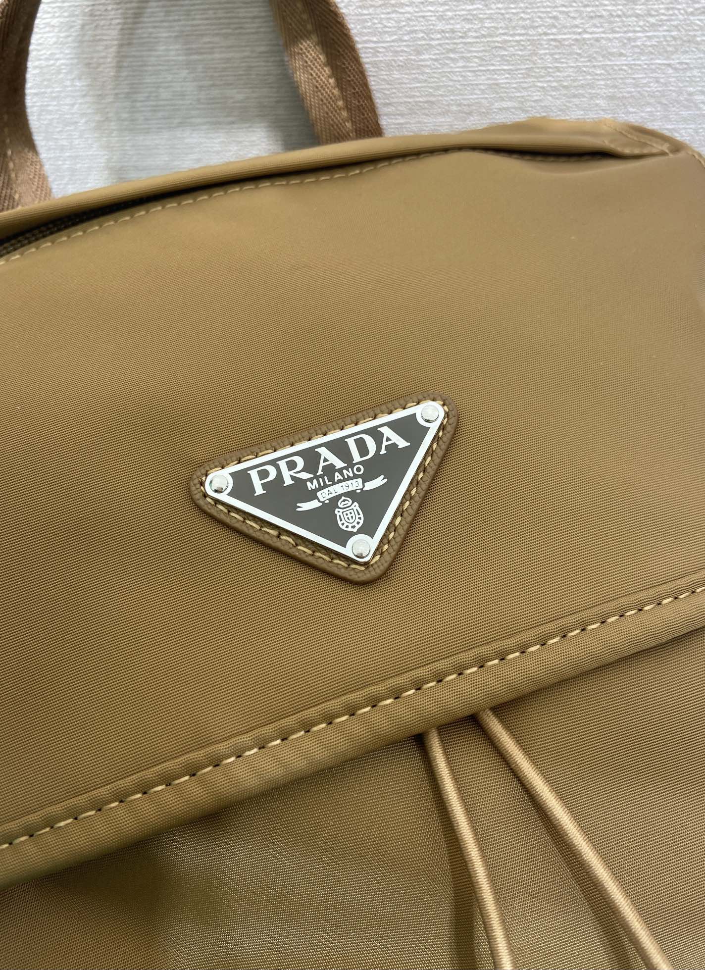普拉达 PRADA  Re-Nylon 双肩包 棕色 尼龙  H0-1BZ039_RV44_F0038_V_DMM