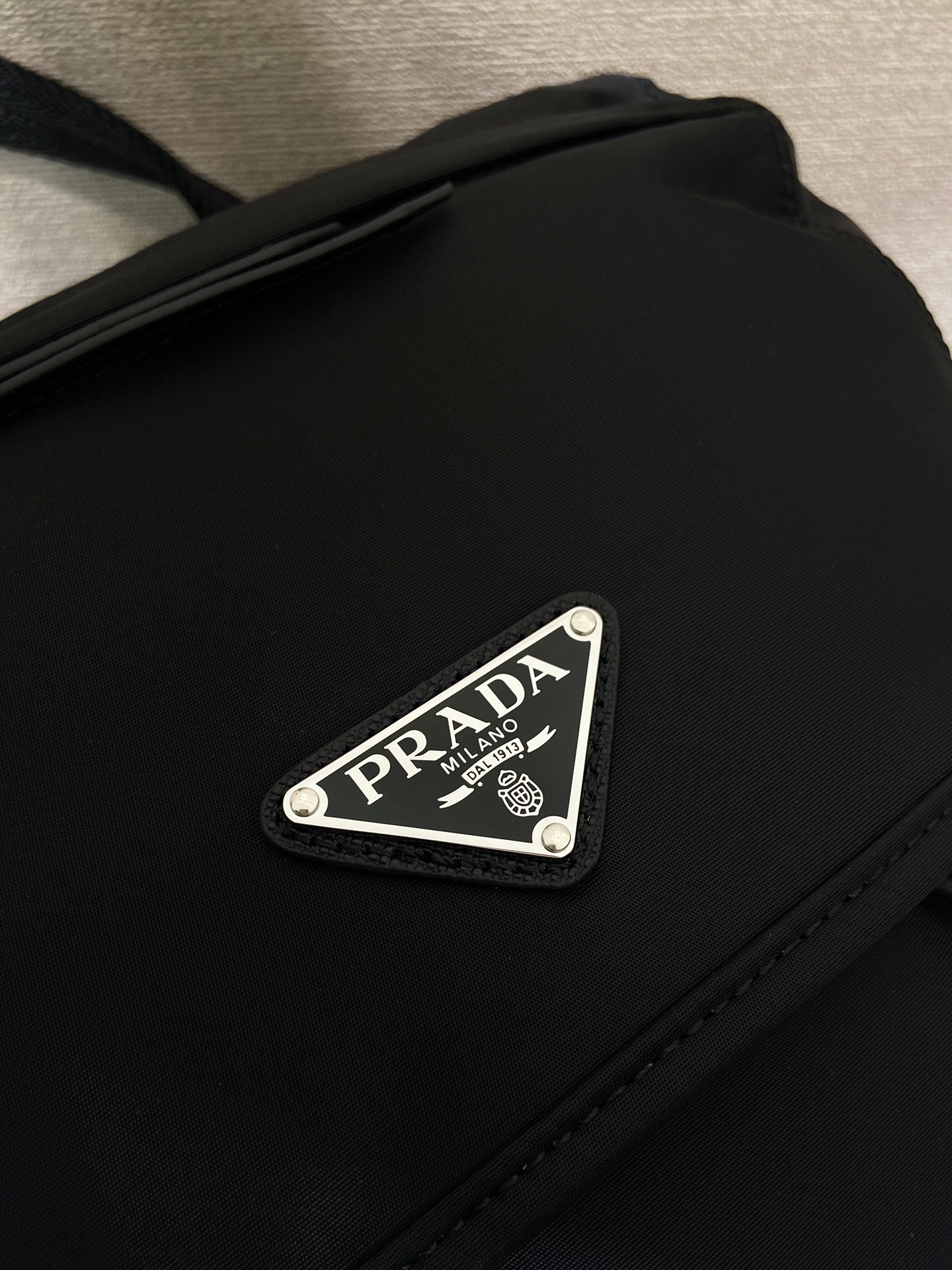 普拉达 PRADA  Re-Nylon 双肩包 黑色  尼龙  H0-1BZ039-V44-F0002-V-OYO