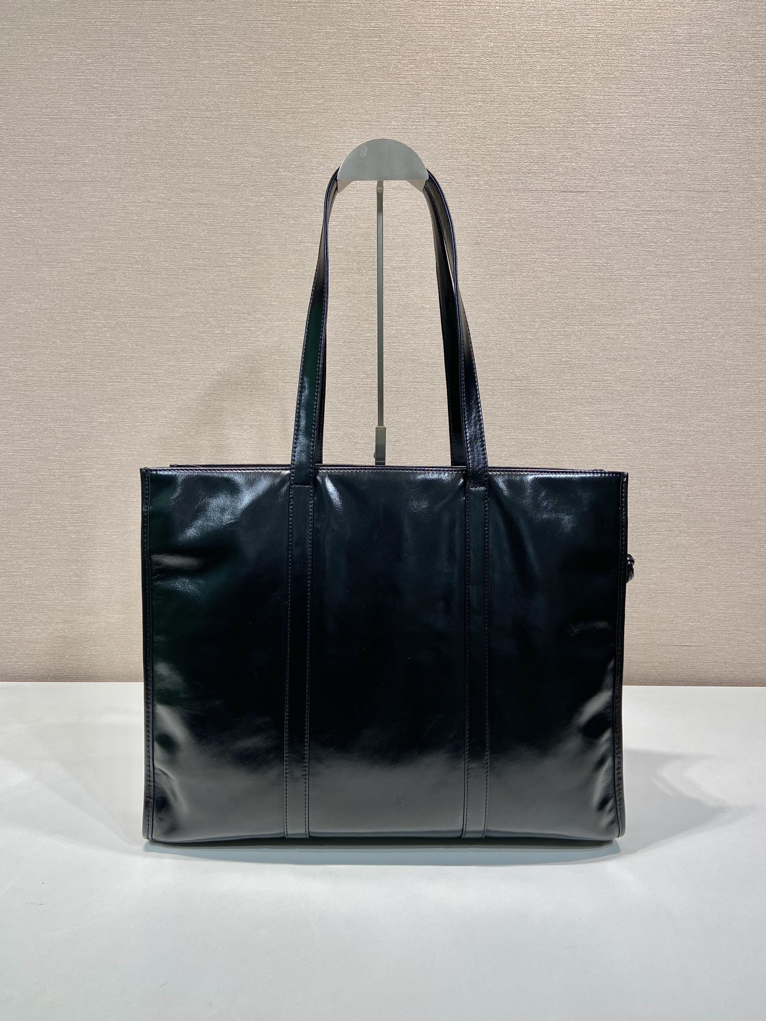 普拉达 PRADA 单肩 手提  托特 黑金 皮革 H0-1BG460_2CYR_F0002_V_OON