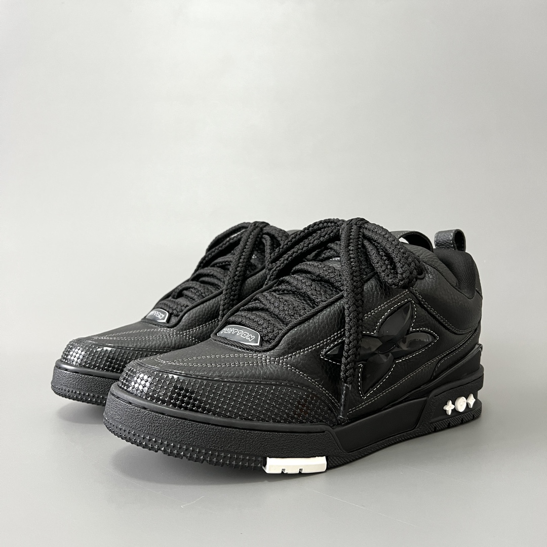 Louis Vuitton SKATE  LV  面包鞋 低筒 休闲鞋 板鞋 运动鞋 男鞋 女鞋 波鞋C0  黑色 1ABZ5B