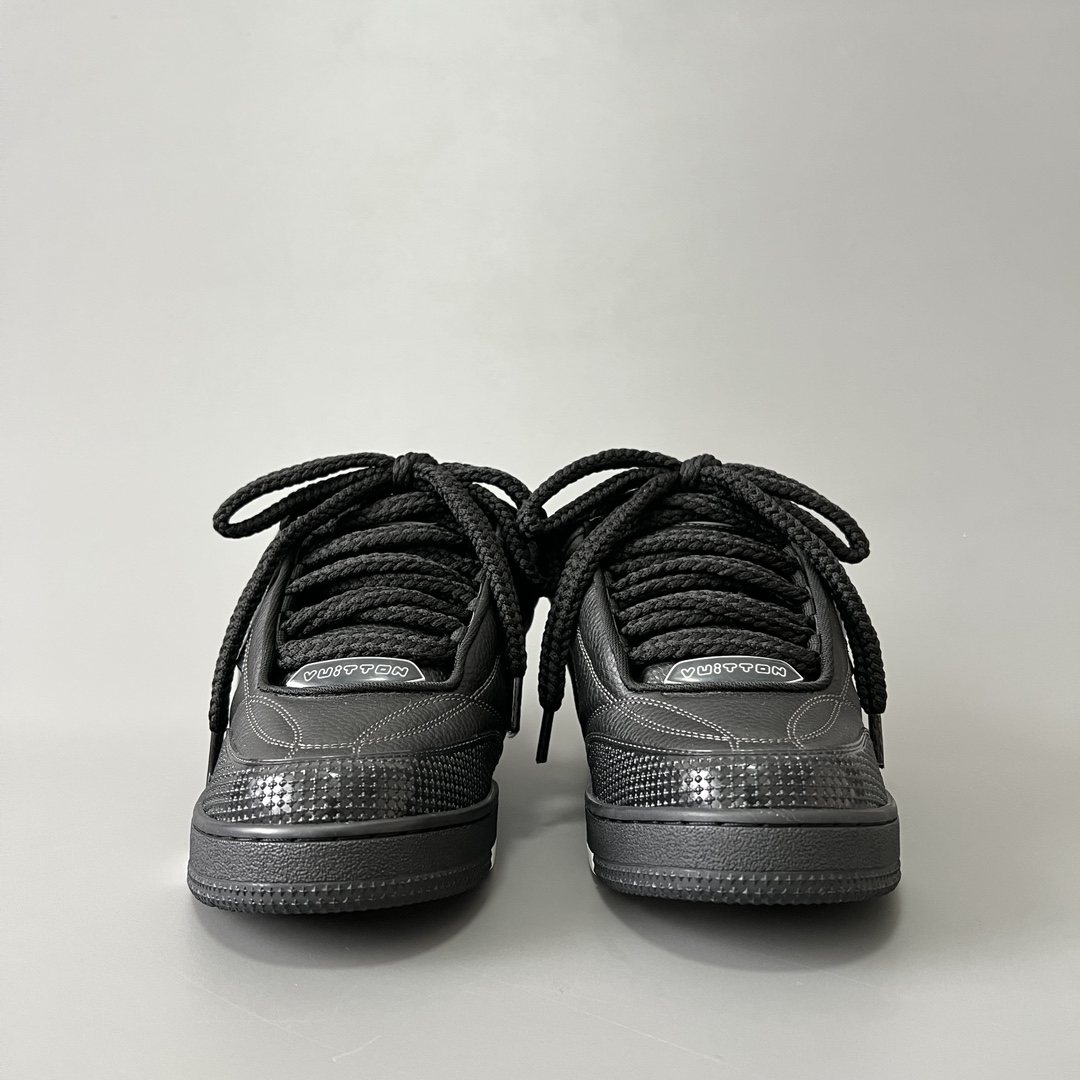 Louis Vuitton SKATE  LV  面包鞋 低筒 休闲鞋 板鞋 运动鞋 男鞋 女鞋 波鞋C0  黑色 1ABZ5B