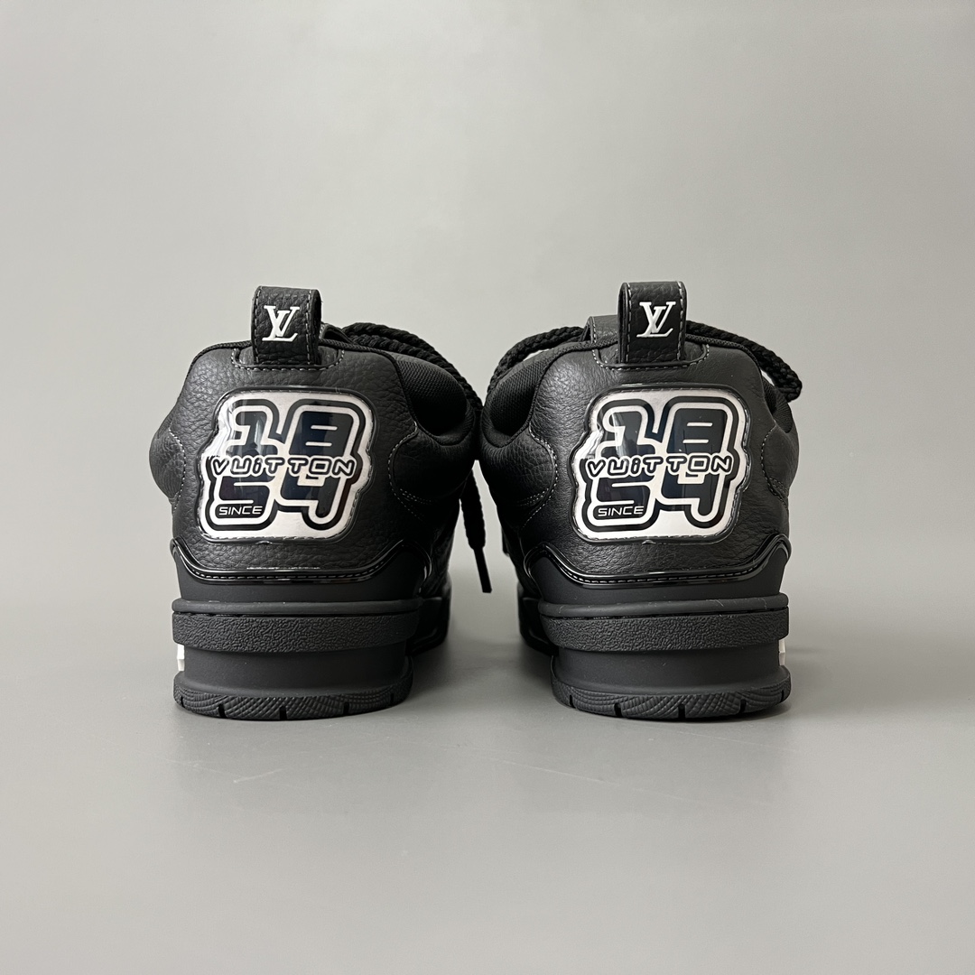Louis Vuitton SKATE  LV  面包鞋 低筒 休闲鞋 板鞋 运动鞋 男鞋 女鞋 波鞋C0  黑色 1ABZ5B