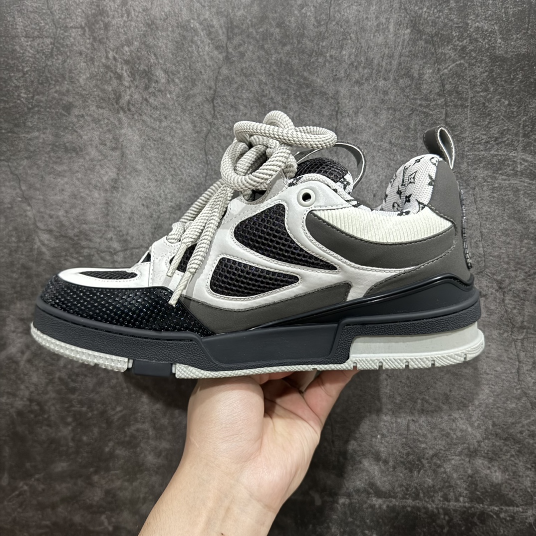 Louis Vuitton SKATE  LV  面包鞋 低筒 休闲鞋 板鞋 运动鞋 男鞋 女鞋 波鞋C0  灰色 1AC52M