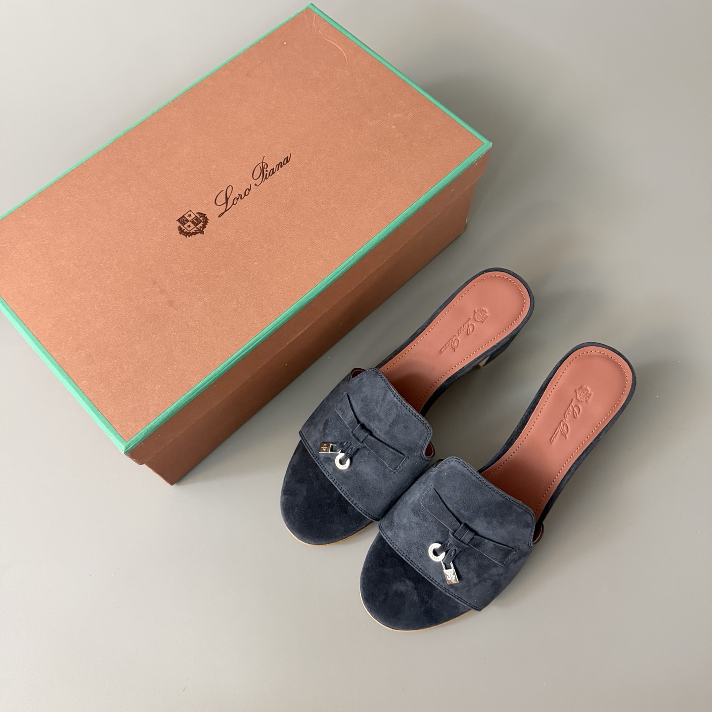 Women's LP Loro Piana SummerCharms 5.5cm Open-Toe Slip-On Slides with Pendant Detail