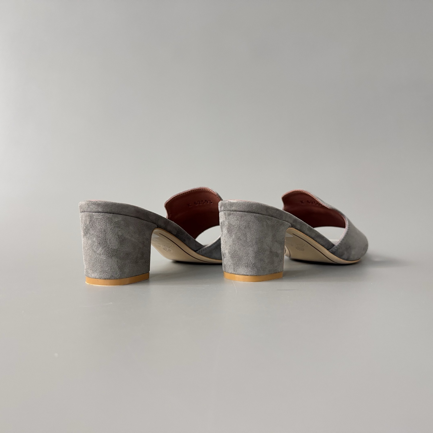 Women's LP Loro Piana SummerCharms 5.5cm Open-Toe Slip-On Slides with Pendant Detail