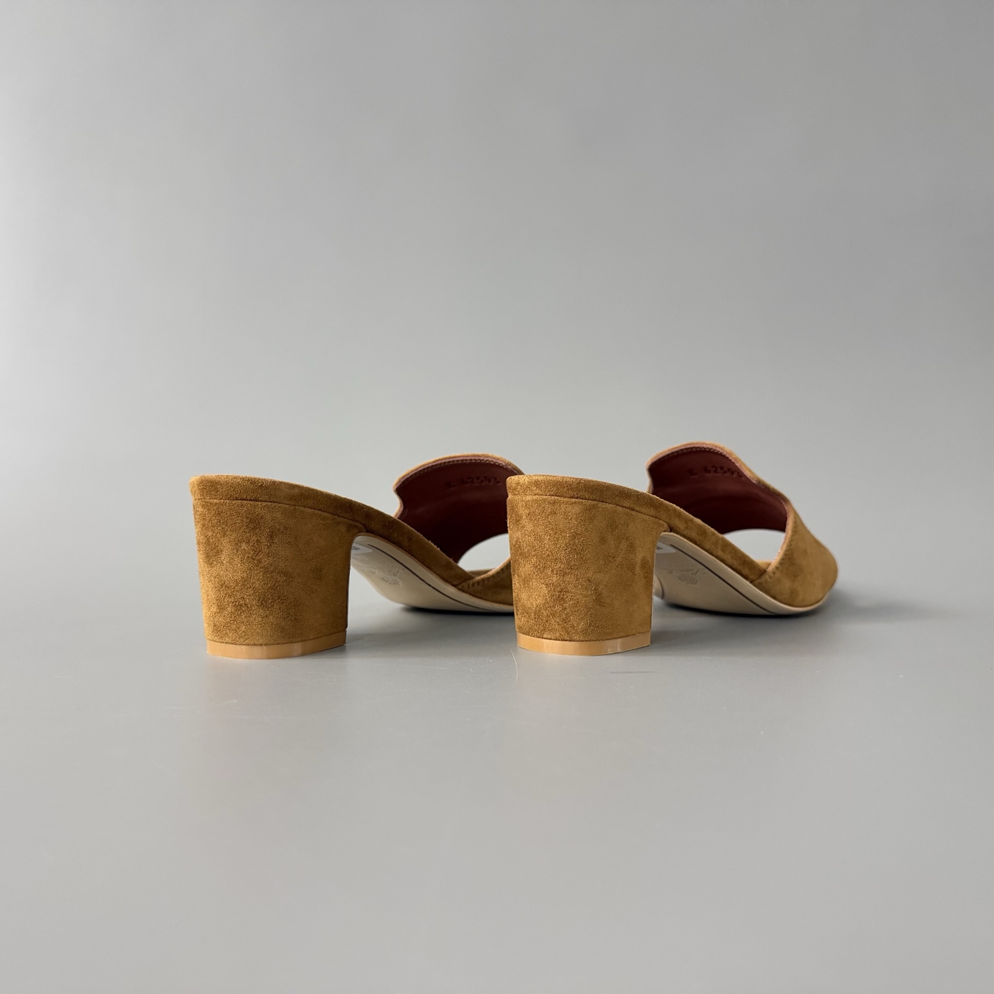 Women's LP Loro Piana SummerCharms 5.5cm Open-Toe Slip-On Slides with Pendant Detail