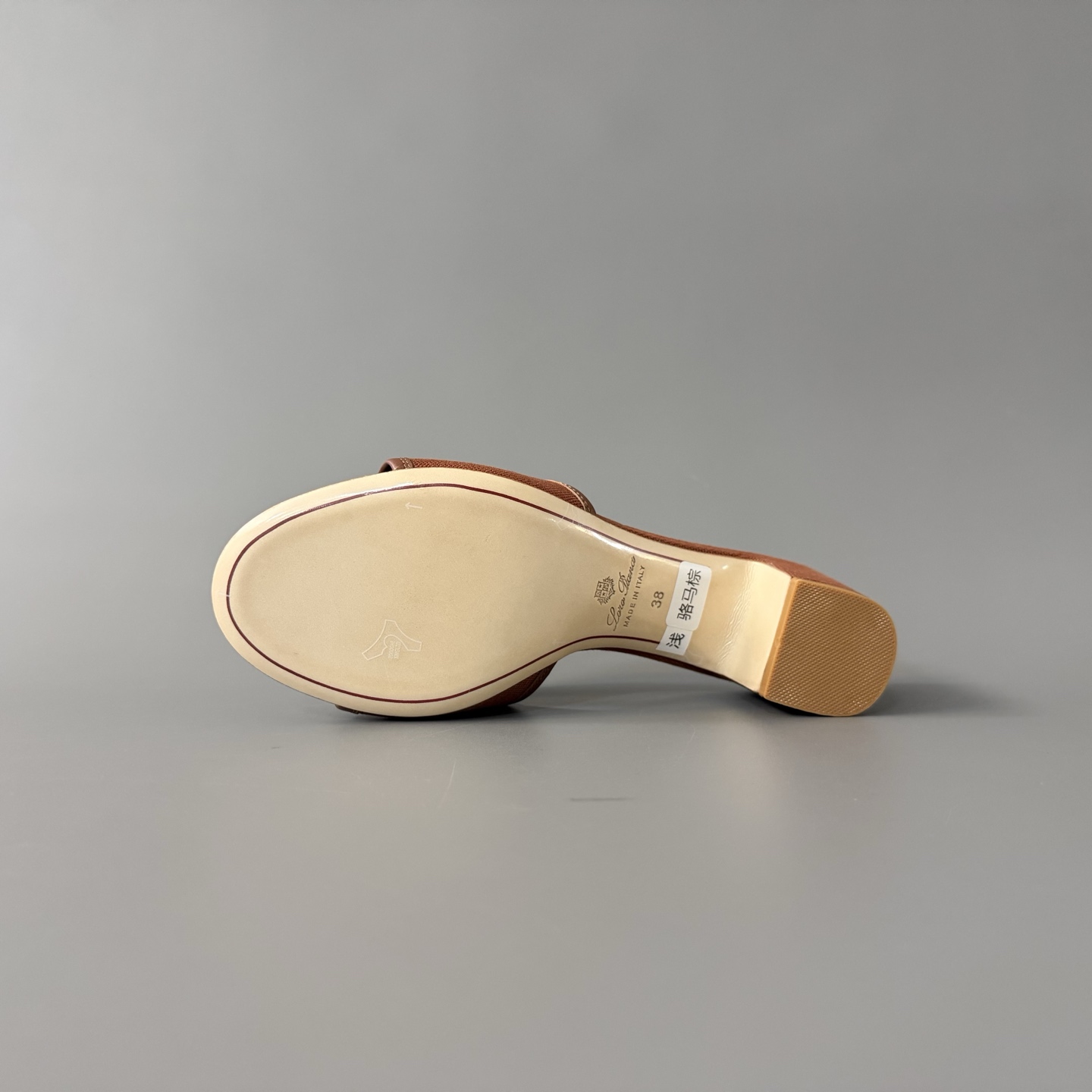 Women's LP Loro Piana SummerCharms 5.5cm Open-Toe Slip-On Slides with Pendant Detail