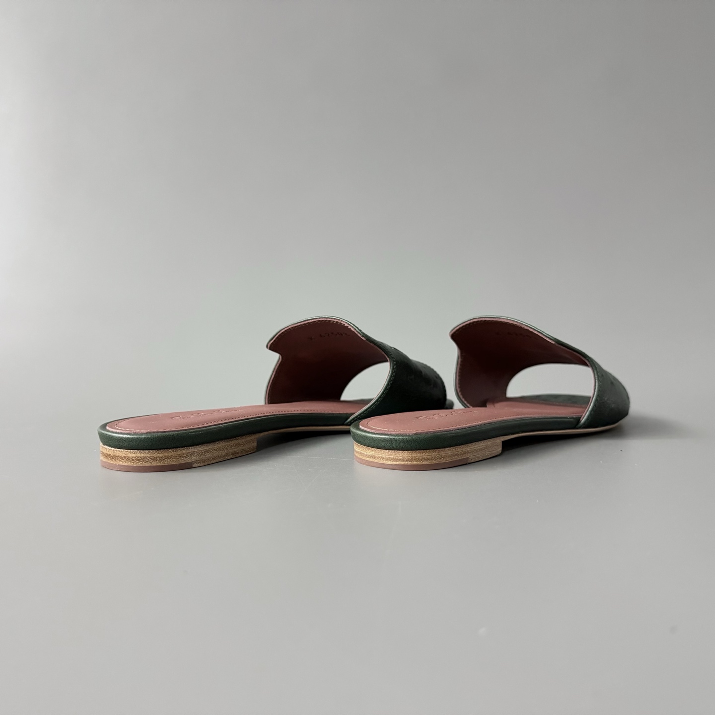 Women's LP Loro Piana Summer Charms Open-Toe Slip-On Slides with Pendant Detail