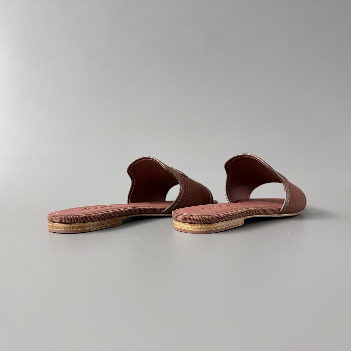 Women's LP Loro Piana Summer Charms Open-Toe Slip-On Slides with Pendant Detail