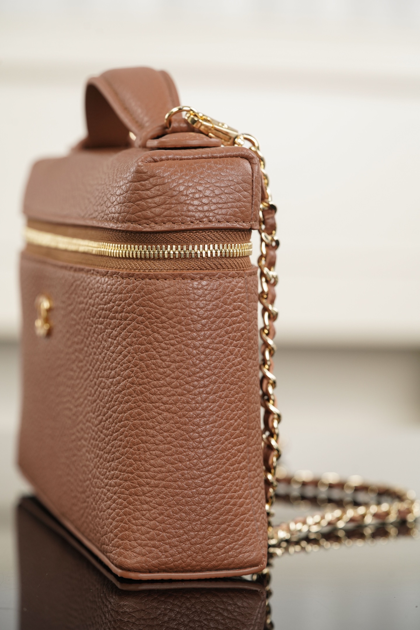 Chanel 26A Medium Brown Calfskin Handbag/Vanity Case A20