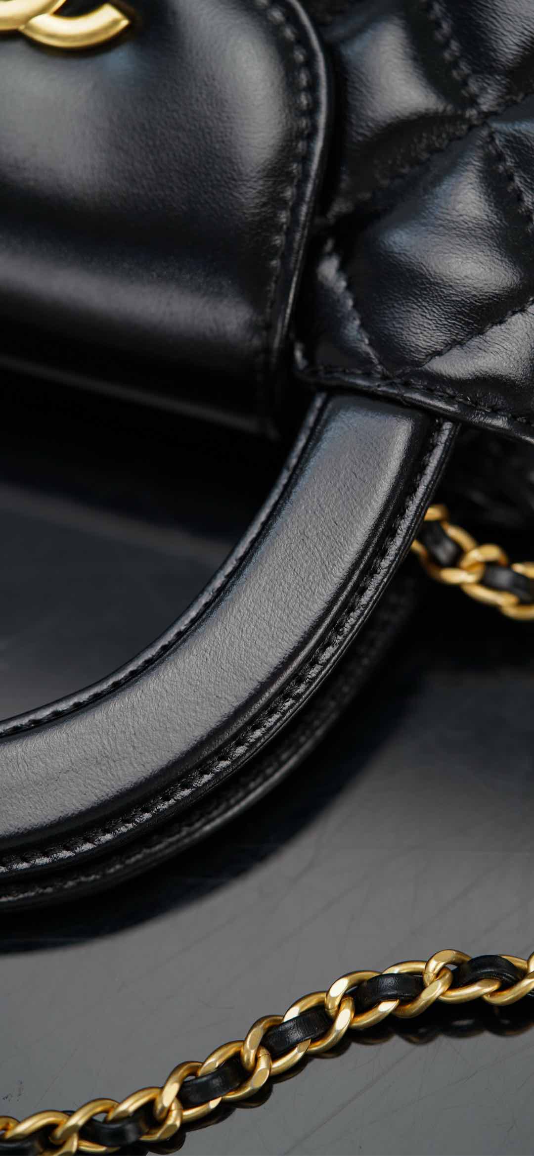 Chanel 23K Kelly mini – Black Lambskin Crossbody Bag – A20-AS4416-B14296-94305