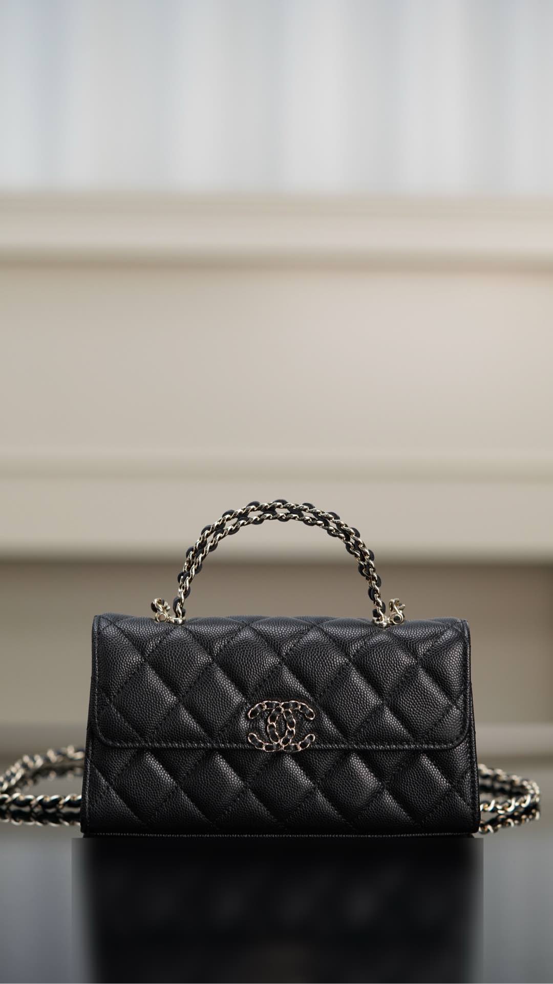 Chanel 25S Kelly – Black Lambskin Crossbody Bag – A20- 