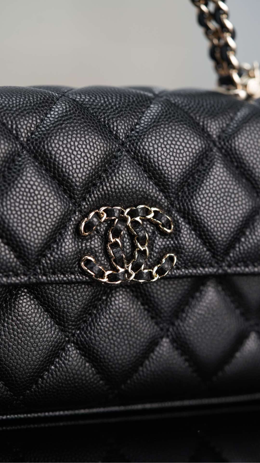 Chanel 25S Kelly – Black Lambskin Crossbody Bag – A20- 