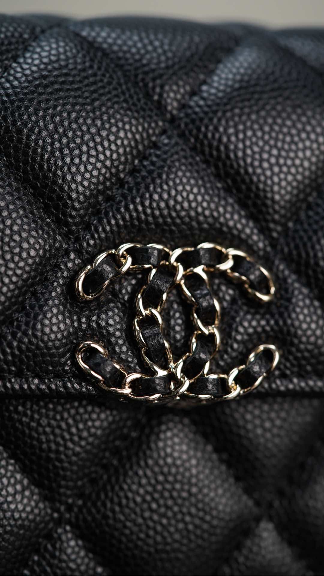 Chanel 25S Kelly – Black Lambskin Crossbody Bag – A20- 