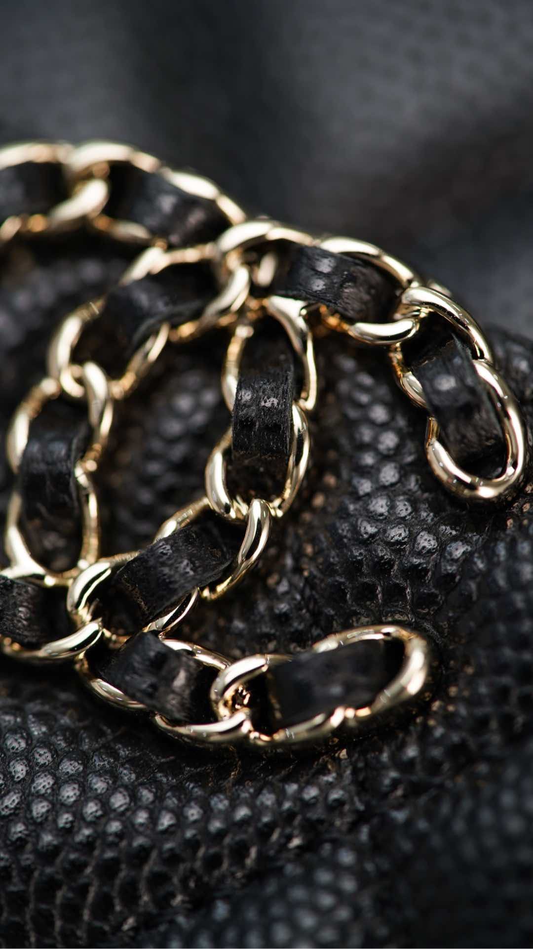 Chanel 25S Kelly – Black Lambskin Crossbody Bag – A20- 
