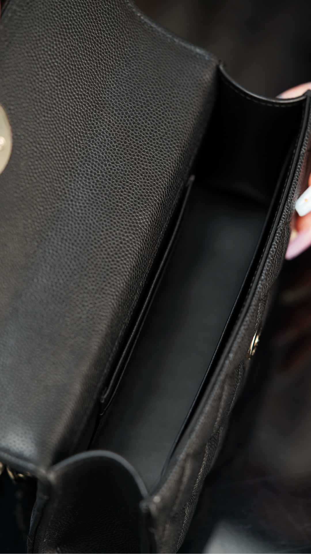 Chanel 25S Kelly – Black Lambskin Crossbody Bag – A20- 