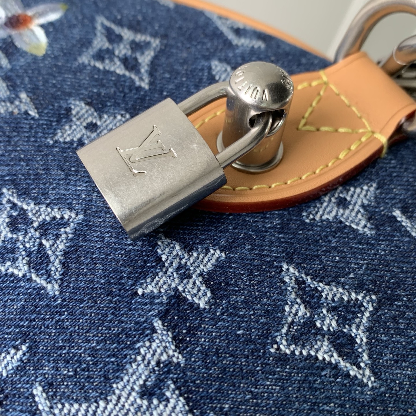 LOUIS VUITTON 路易威登 LV Speedy P9 30 可拆卸肩带 LV牛皮革 斜挎包 单肩包 双肩包 水桶 手提包  丹宁 M27556