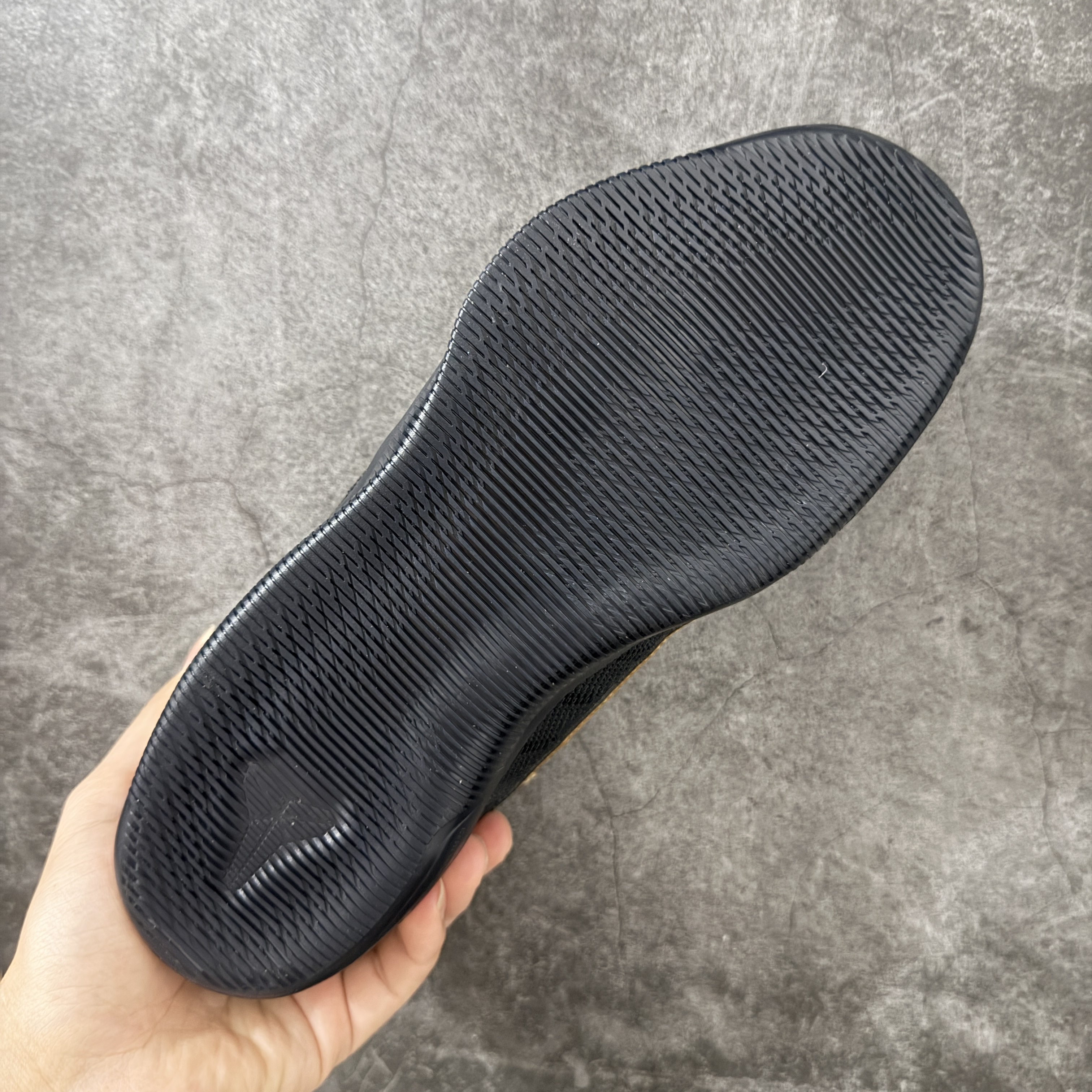 S2  KOBE 11  Protro  科比11  抓地篮球鞋 球鞋 男款 黑金 IM4260-001