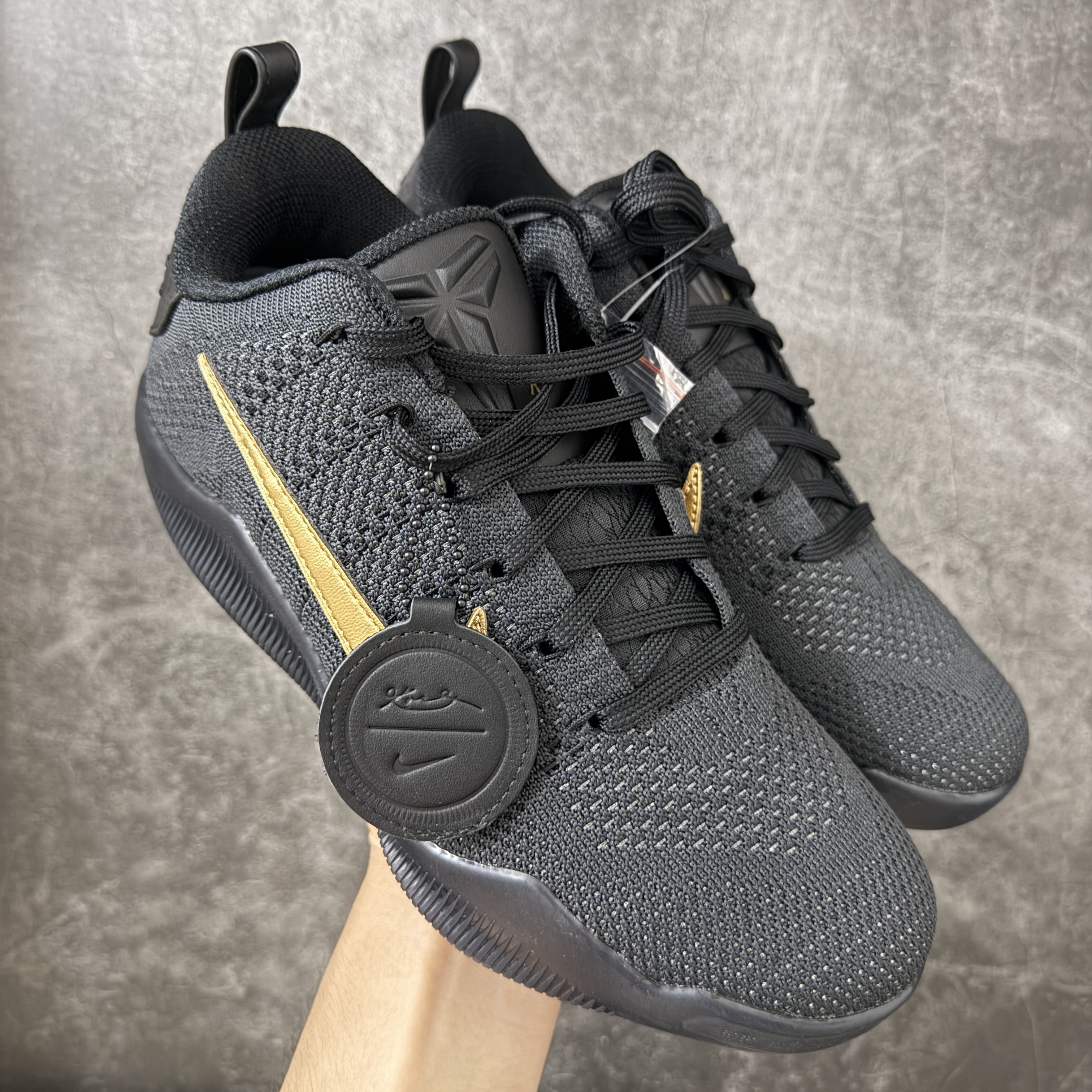 S2  KOBE 11  Protro  科比11  抓地篮球鞋 球鞋 男款 黑金 IM4260-001
