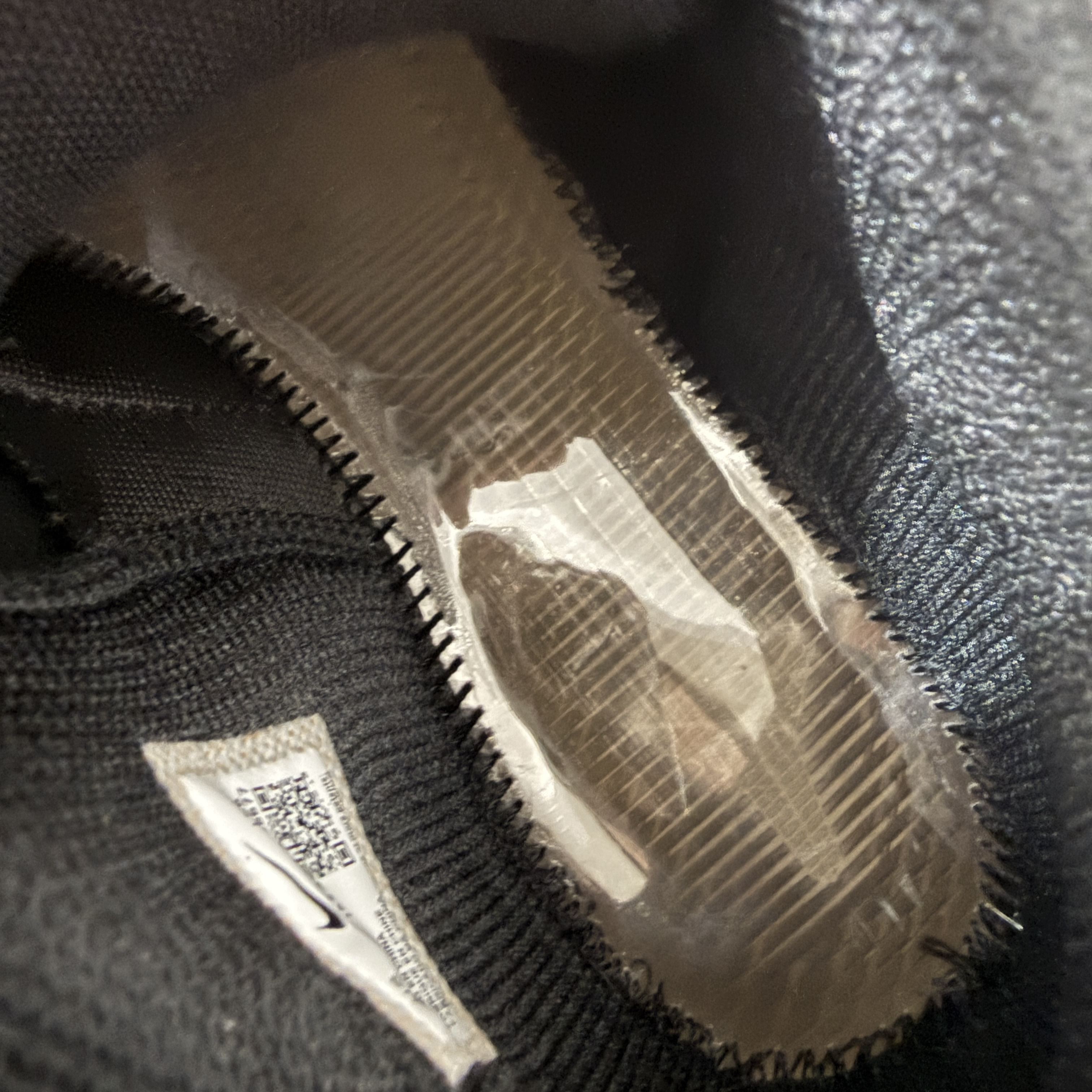 S2  KOBE 11  Protro  科比11  抓地篮球鞋 球鞋 男款 黑金 IM4260-001