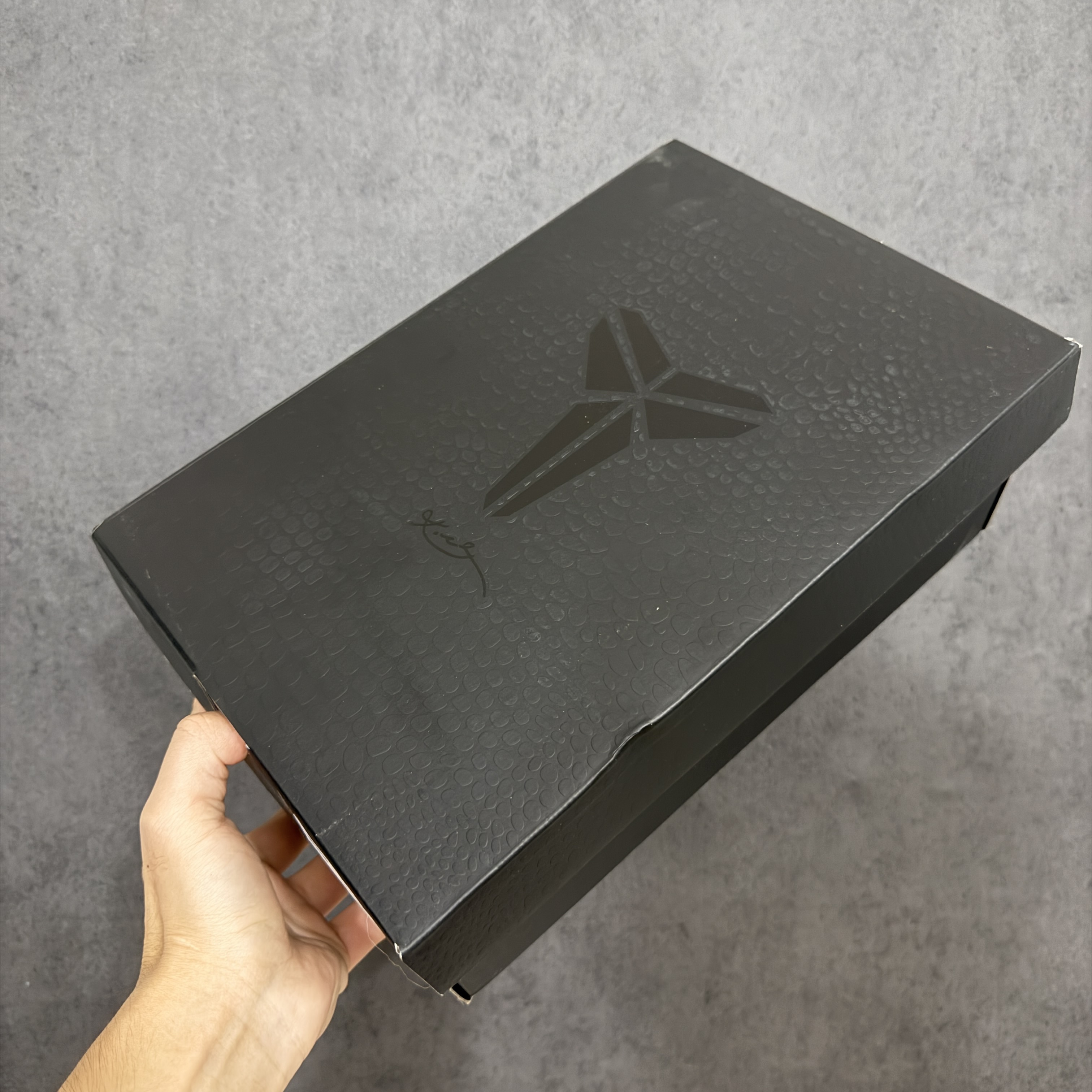 S2  KOBE 11  Protro  科比11  抓地篮球鞋 球鞋 男款 黑金 IM4260-001