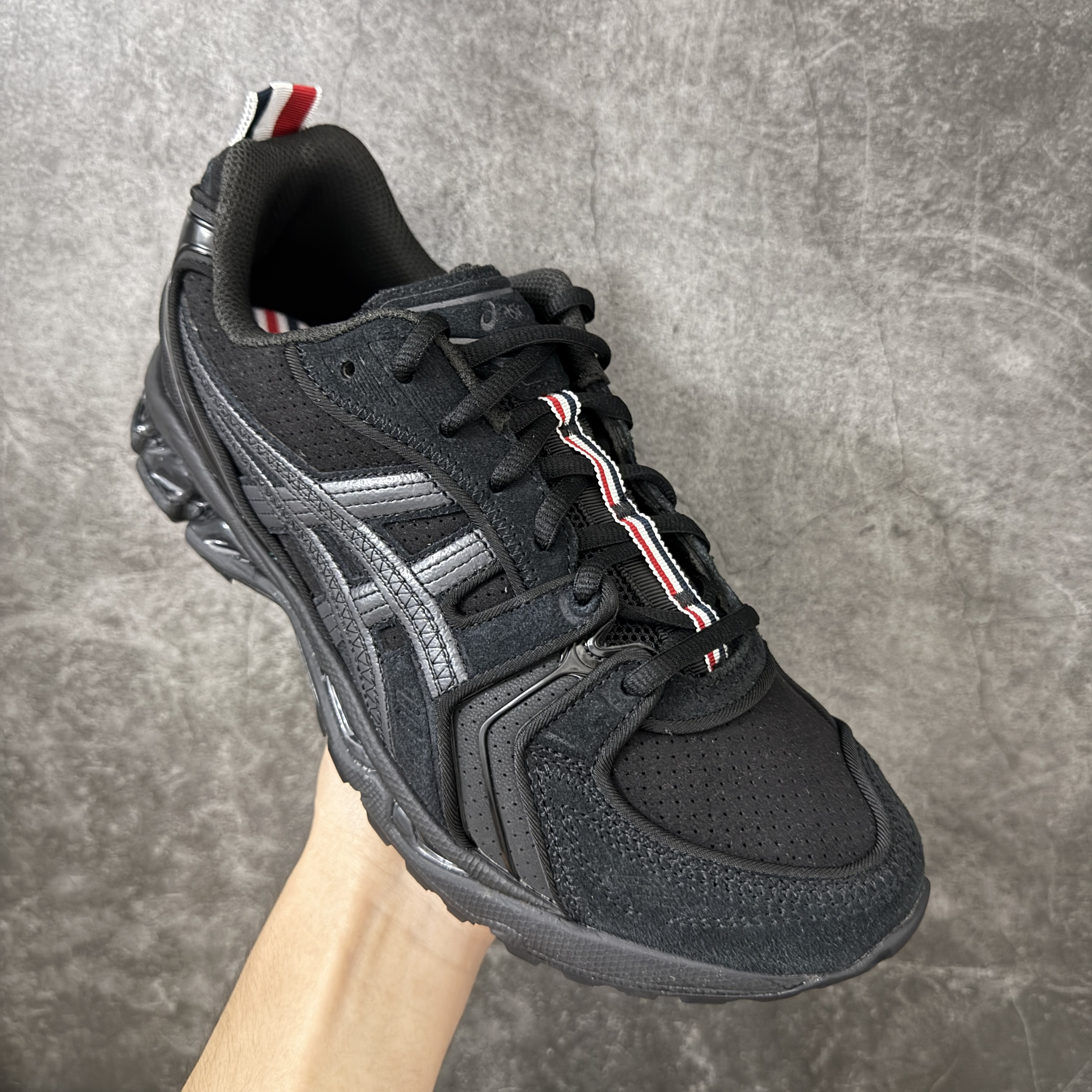 新版 Thom Browne x Asics K14 TB亚瑟士  低筒 减震 户外 运动鞋 跑步鞋  休闲鞋 板鞋 男女同款 黑色 UFC001B-L0195-001