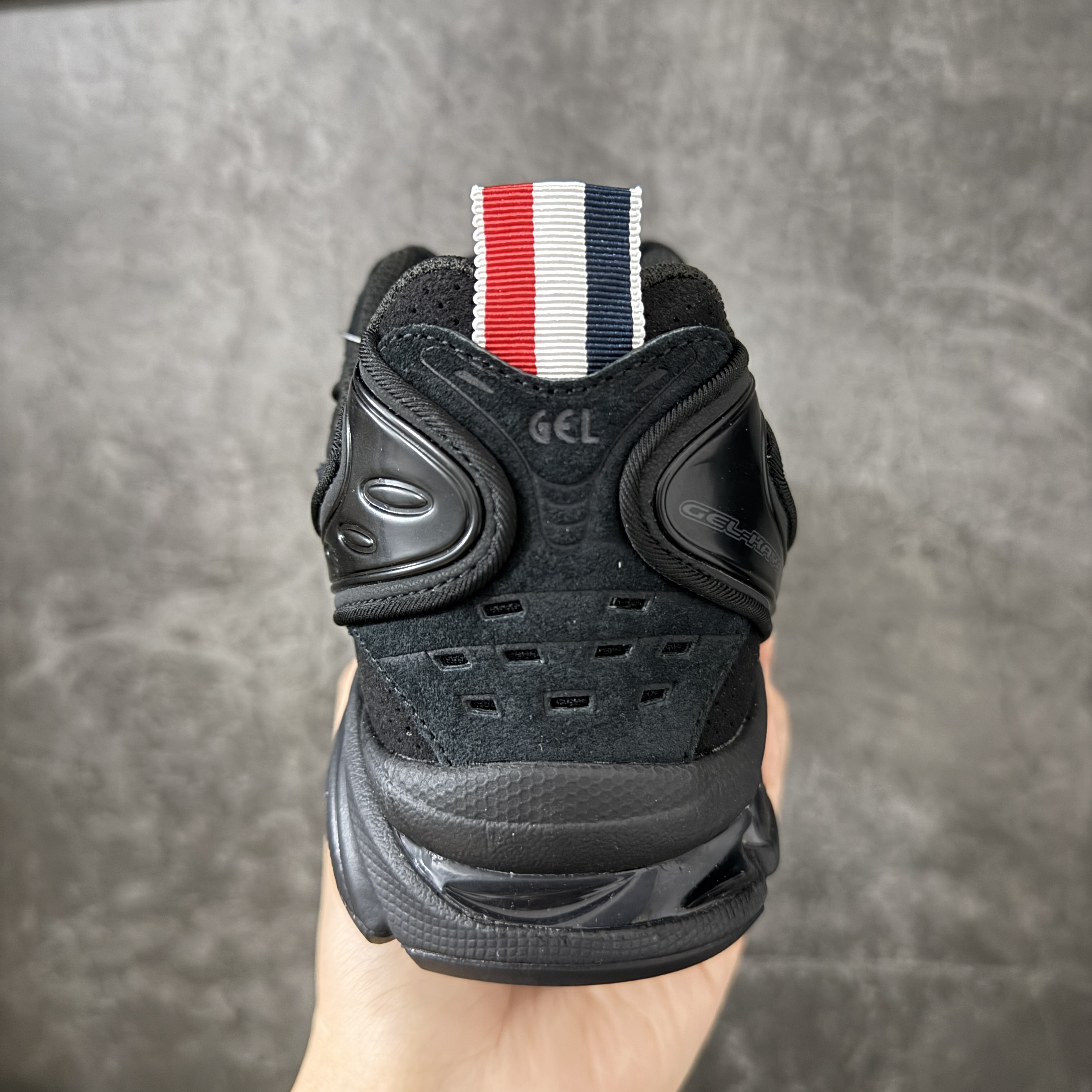 新版 Thom Browne x Asics K14 TB亚瑟士  低筒 减震 户外 运动鞋 跑步鞋  休闲鞋 板鞋 男女同款 黑色 UFC001B-L0195-001