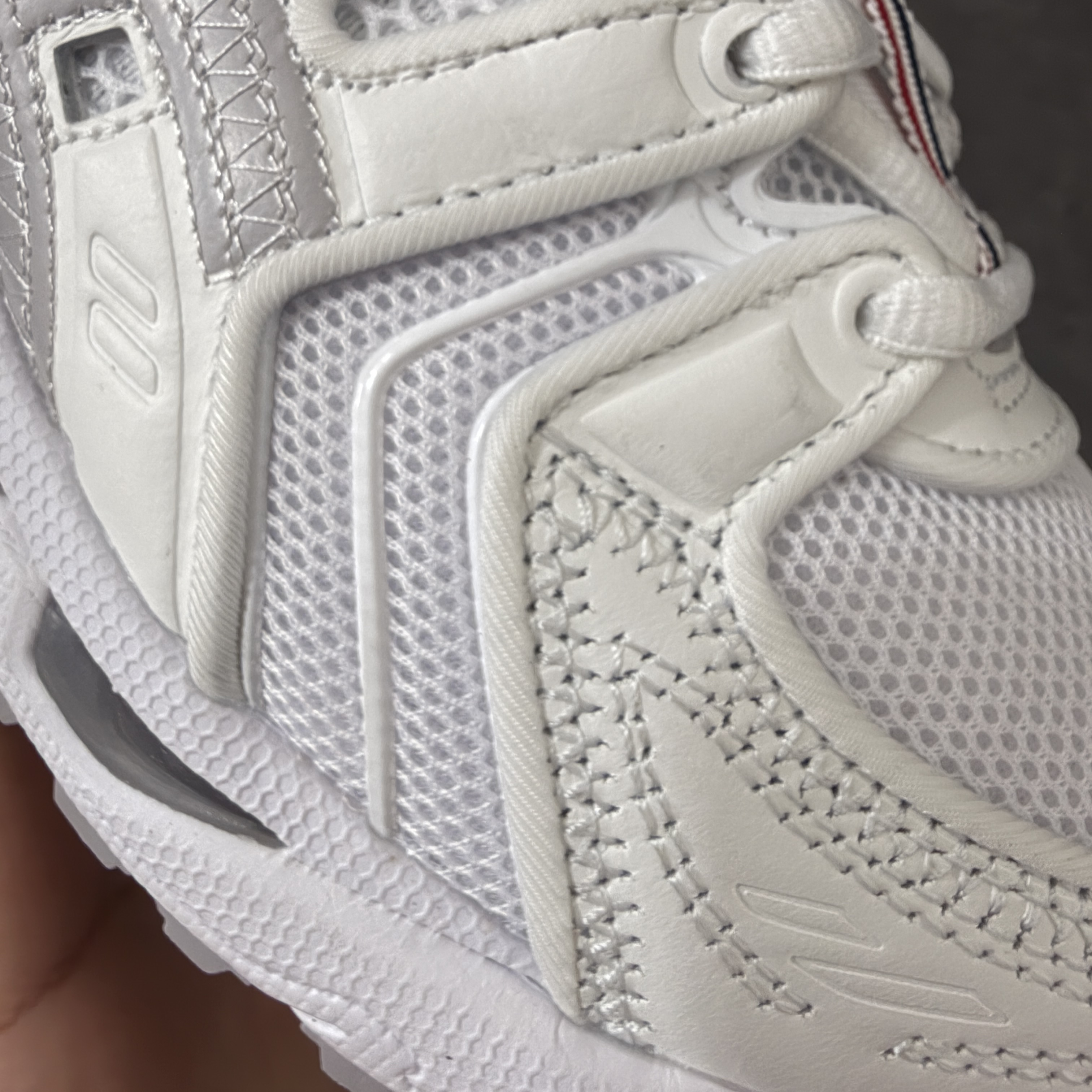 新版 Thom Browne x Asics K14 TB亚瑟士  低筒 减震 户外 运动鞋 跑步鞋  休闲鞋 板鞋 男女同款 灰色 UFC001B-L0195-100