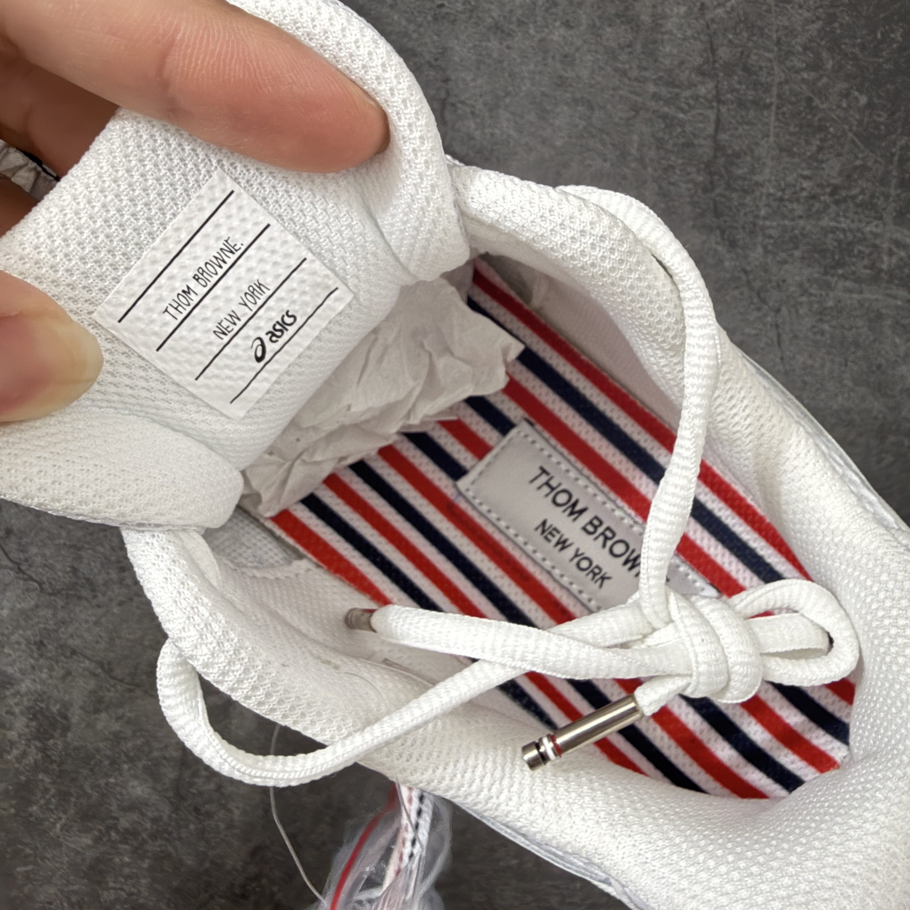 新版 Thom Browne x Asics K14 TB亚瑟士  低筒 减震 户外 运动鞋 跑步鞋  休闲鞋 板鞋 男女同款 灰色 UFC001B-L0195-100