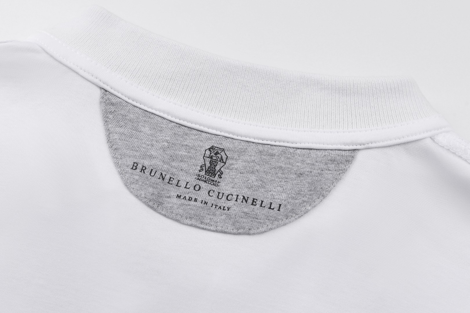 Brunello Cucinelli BC 拼接条纹刺绣Polo衫 短袖 T恤 白色 A2