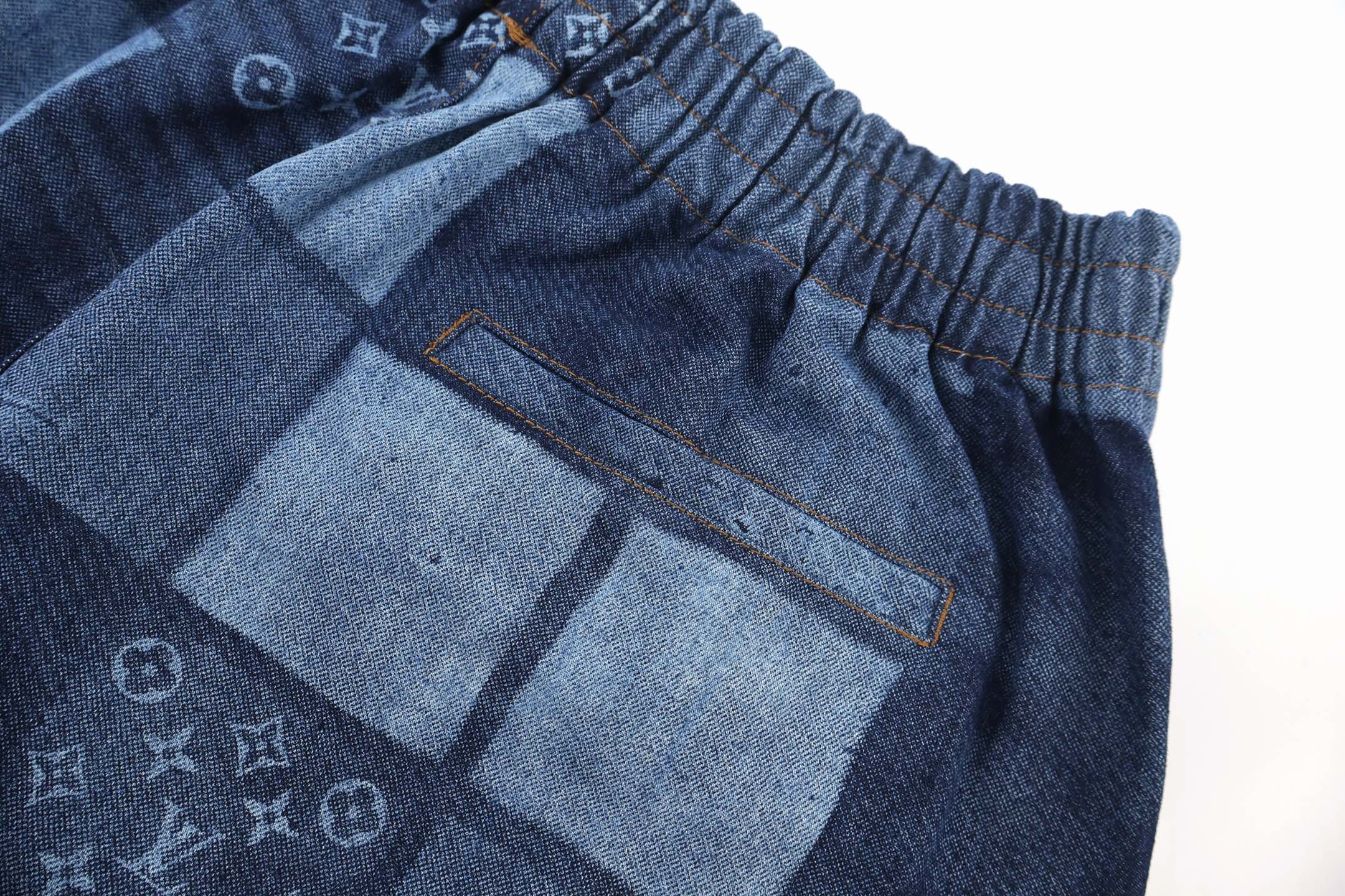 LOUIS VUITTON 路易威登 LV 烧花棋盘格松紧腰牛仔裤 短裤 休闲裤 裤子 蓝色 B0