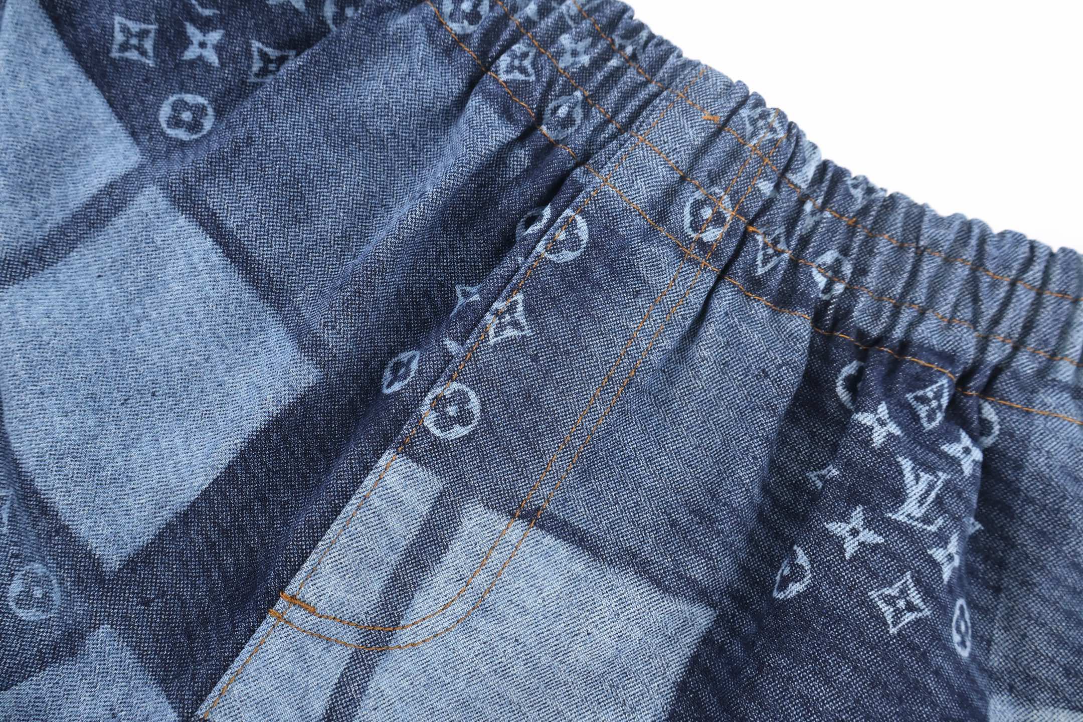 LOUIS VUITTON 路易威登 LV 烧花棋盘格松紧腰牛仔裤 短裤 休闲裤 裤子 蓝色 B0