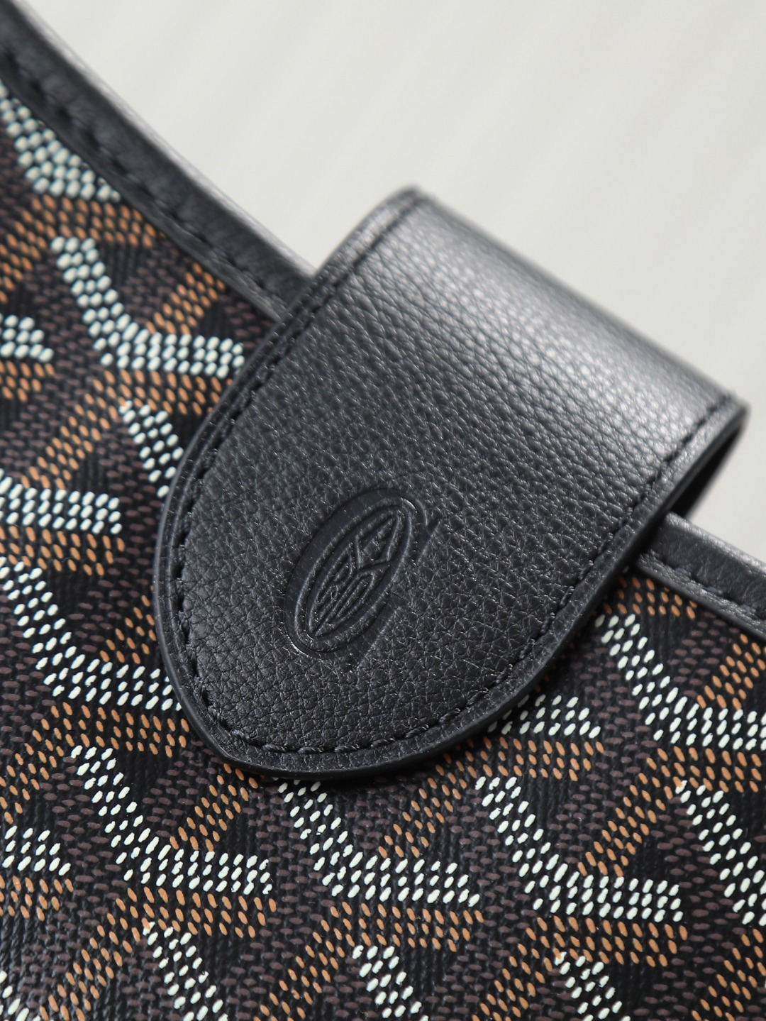 戈雅 斜跨 Goyard MUSETTE – Leather, Beechwood, and Canvas with Calfskin Trim F0-MUSETTPMLTY-01CG01P