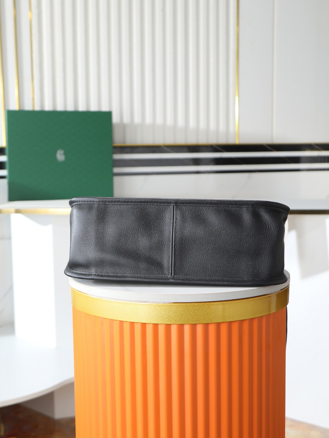 戈雅 斜跨 Goyard MUSETTE – Leather, Beechwood, and Canvas with Calfskin Trim F0-MUSETTPMLTY-01CG01P