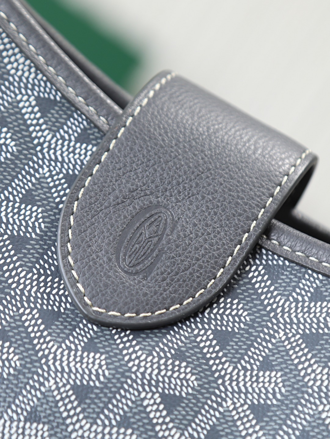 戈雅 斜跨 Goyard MUSETTE – Leather, Beechwood, and Canvas with Calfskin Trim F0-MUSETTPMLTY-01CG01P