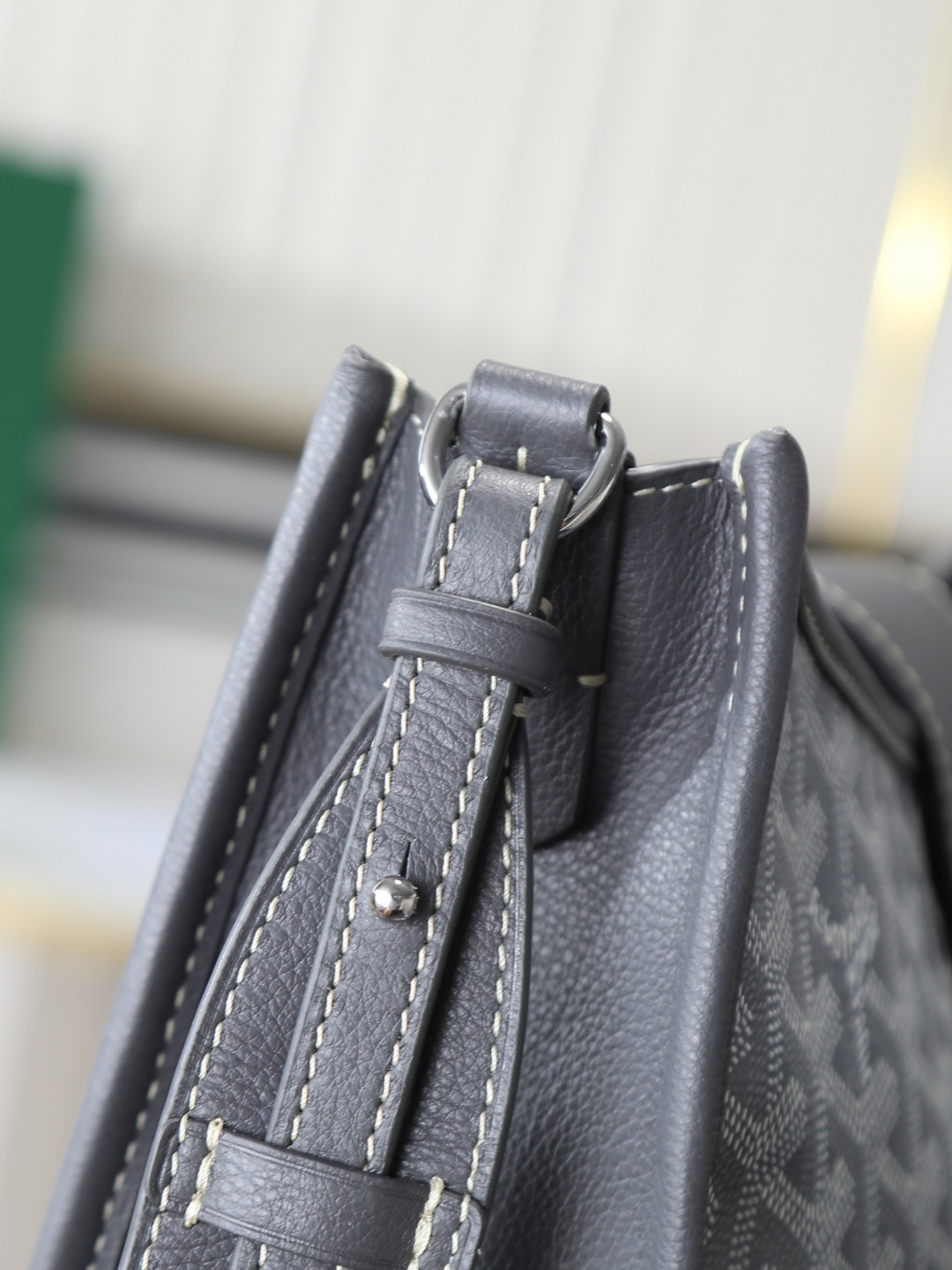 戈雅 斜跨 Goyard MUSETTE – Leather, Beechwood, and Canvas with Calfskin Trim F0-MUSETTPMLTY-01CG01P