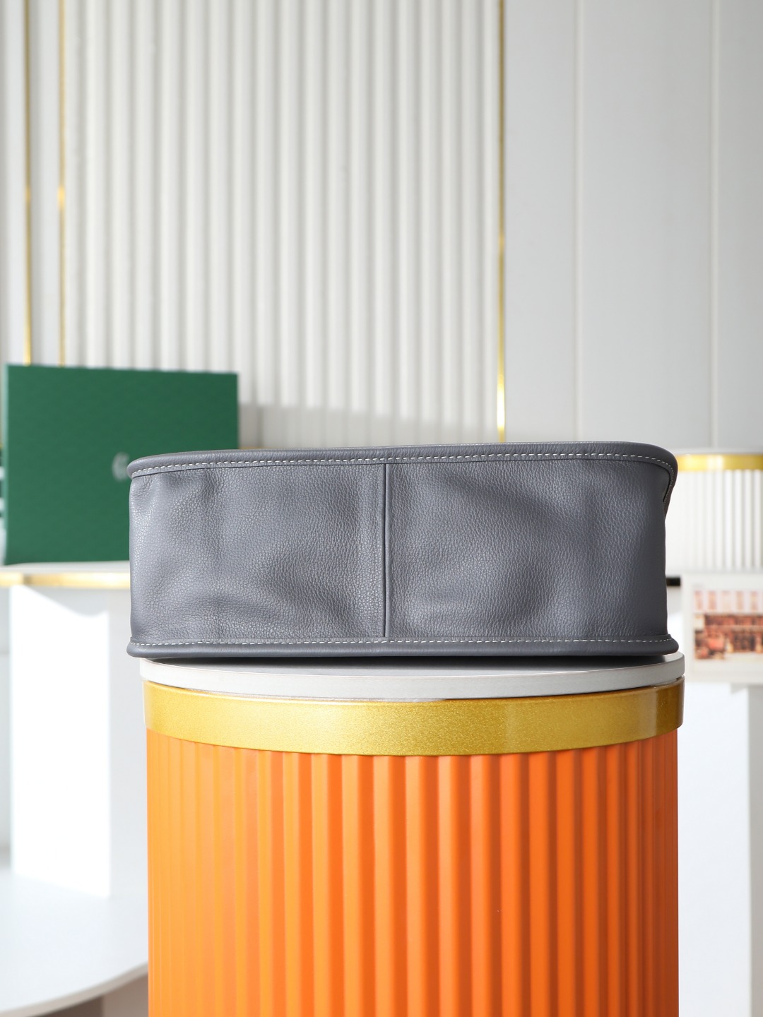 戈雅 斜跨 Goyard MUSETTE – Leather, Beechwood, and Canvas with Calfskin Trim F0-MUSETTPMLTY-01CG01P