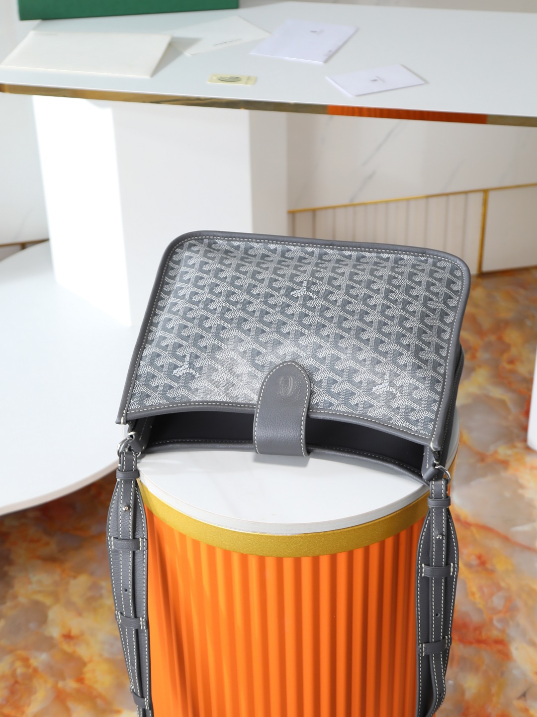 戈雅 斜跨 Goyard MUSETTE – Leather, Beechwood, and Canvas with Calfskin Trim F0-MUSETTPMLTY-01CG01P