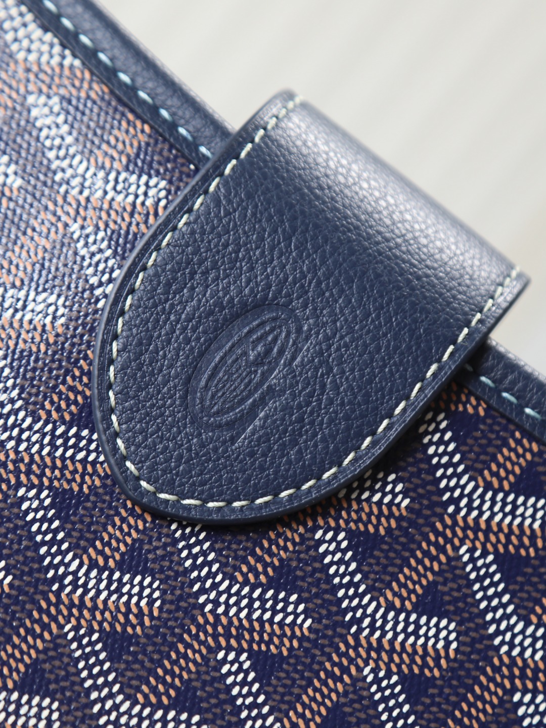 戈雅 斜跨 Goyard MUSETTE – Leather, Beechwood, and Canvas with Calfskin Trim F0-MUSETTPMLTY-01CG01P
