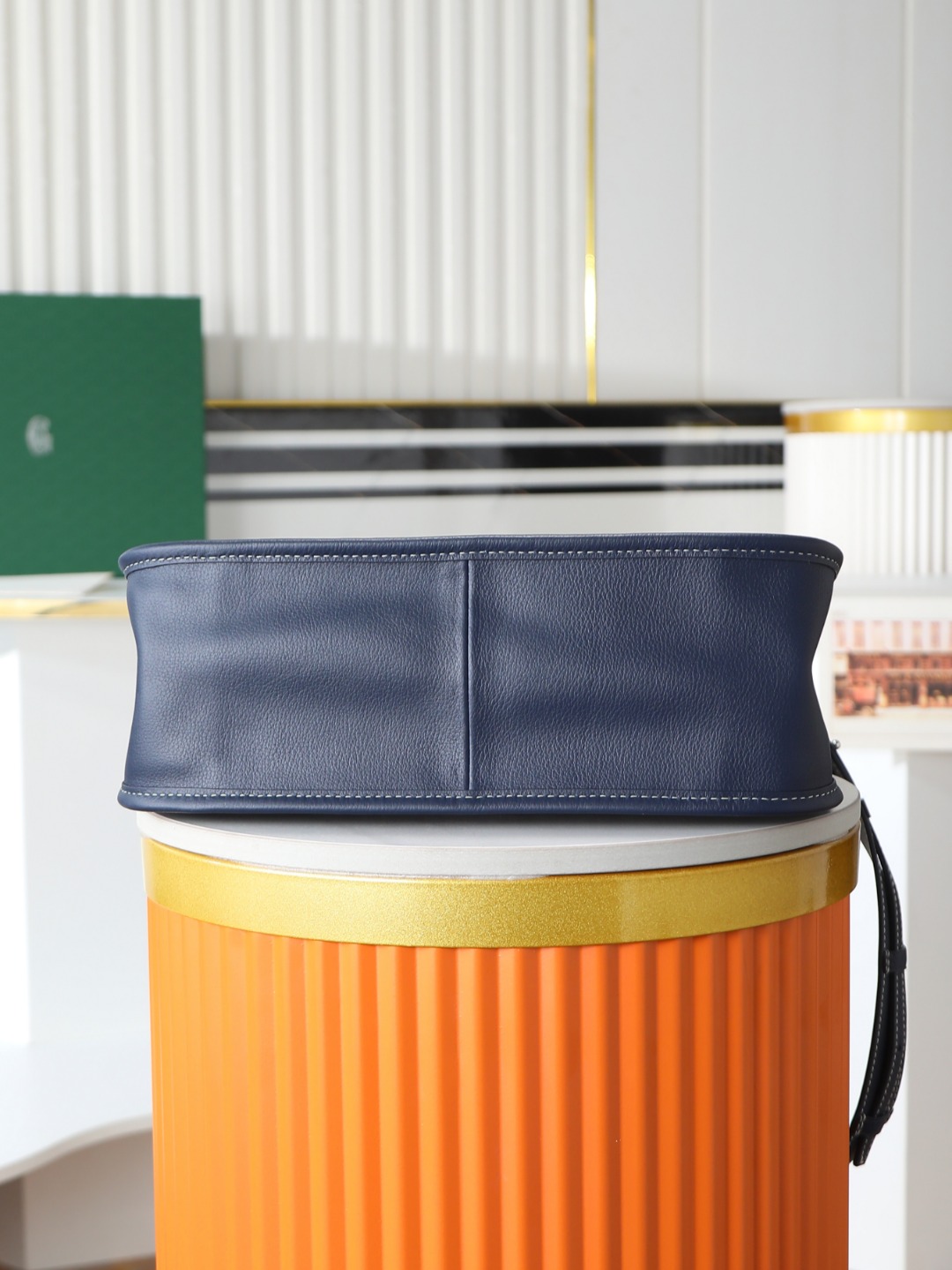 戈雅 斜跨 Goyard MUSETTE – Leather, Beechwood, and Canvas with Calfskin Trim F0-MUSETTPMLTY-01CG01P