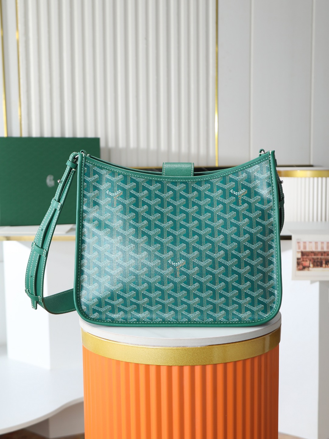 戈雅 斜跨 Goyard MUSETTE – Leather, Beechwood, and Canvas with Calfskin Trim F0-MUSETTPMLTY-01CG01P
