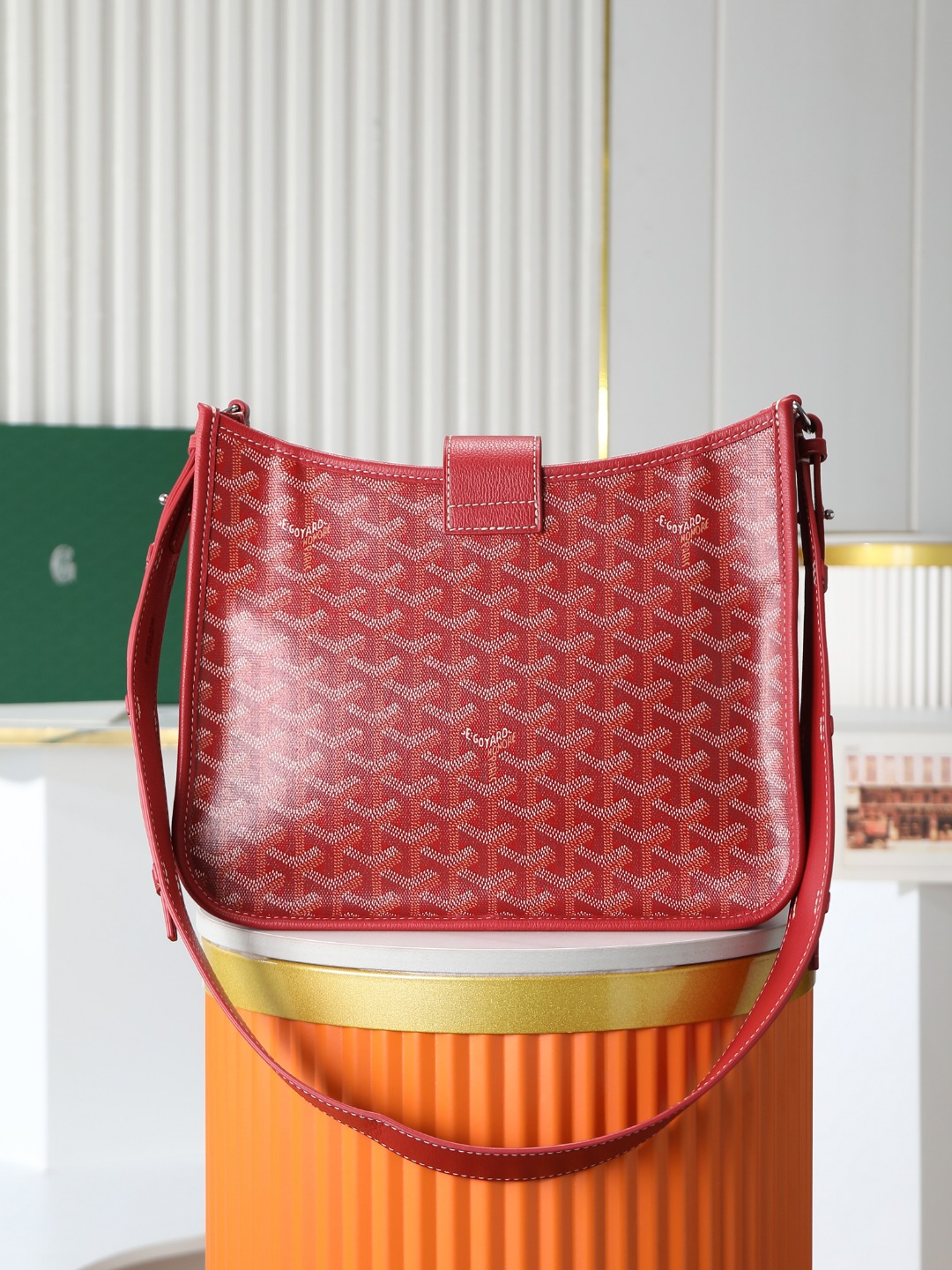 戈雅 斜跨 Goyard MUSETTE – Leather, Beechwood, and Canvas with Calfskin Trim F0-MUSETTPMLTY-01CG01P