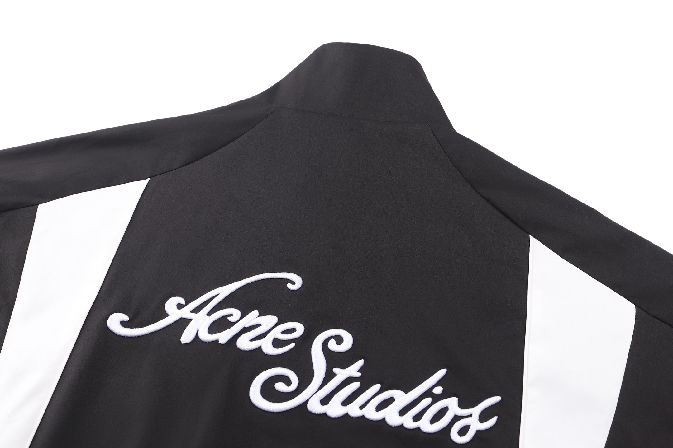 Acne Studios 撞色徽标刺绣宽松拉链立领夹克 外套 长袖 黑色 B5