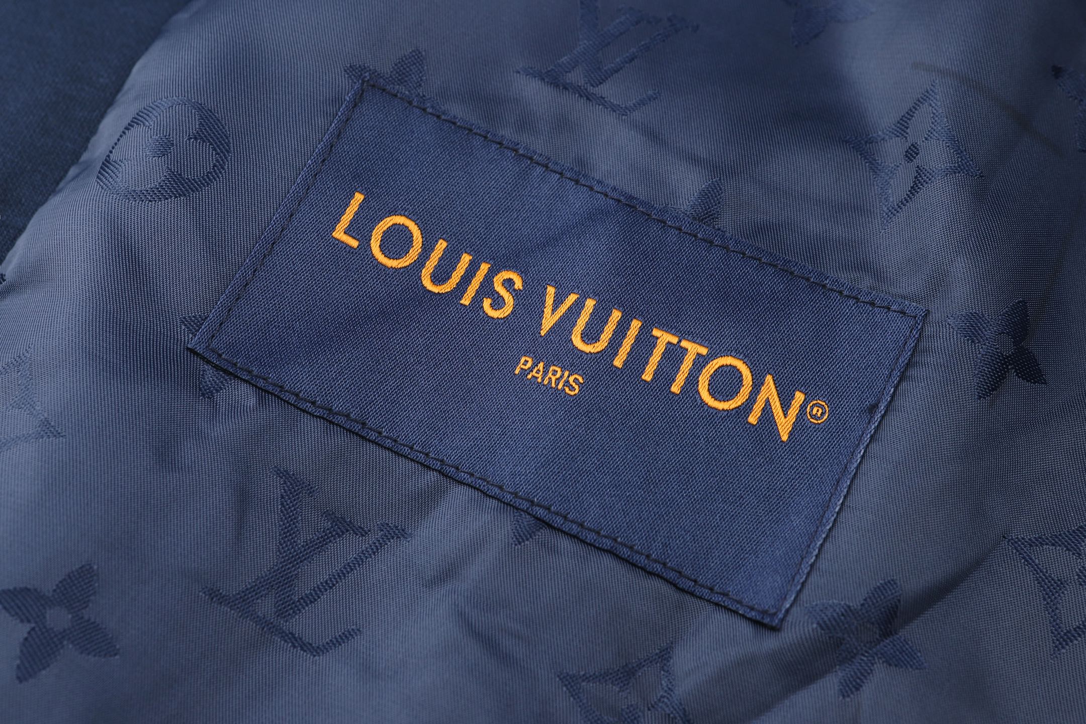 LOUIS VUITTON 路易威登 撞色刺绣标识棒球服外套 夹克 蓝色 C0 