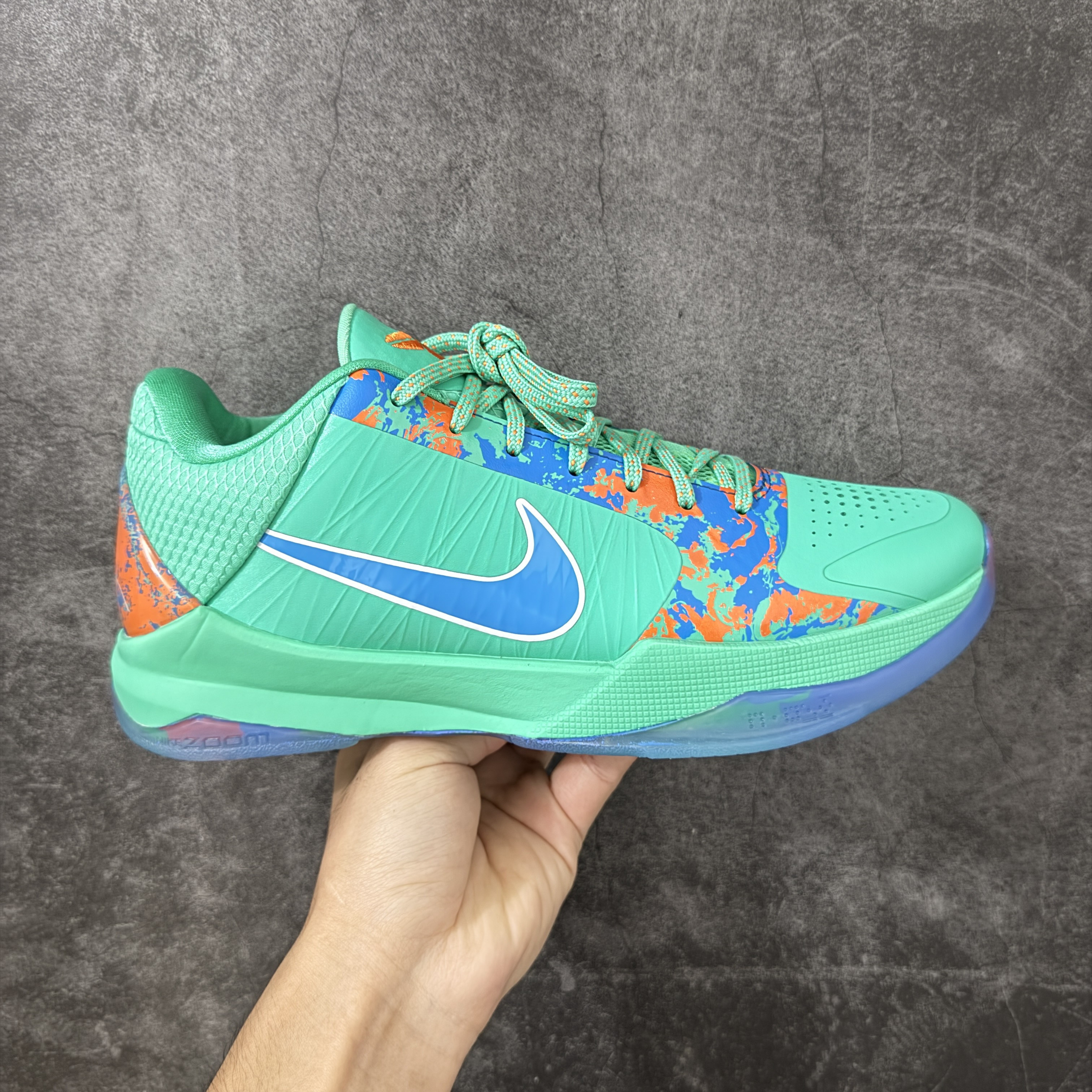 S2  Kobe5  科比 5  前掌气垫 后掌EVA 籃球鞋 球鞋 實戰鞋  真碳板  波鞋 薄荷绿自由女神 IX1200-300 