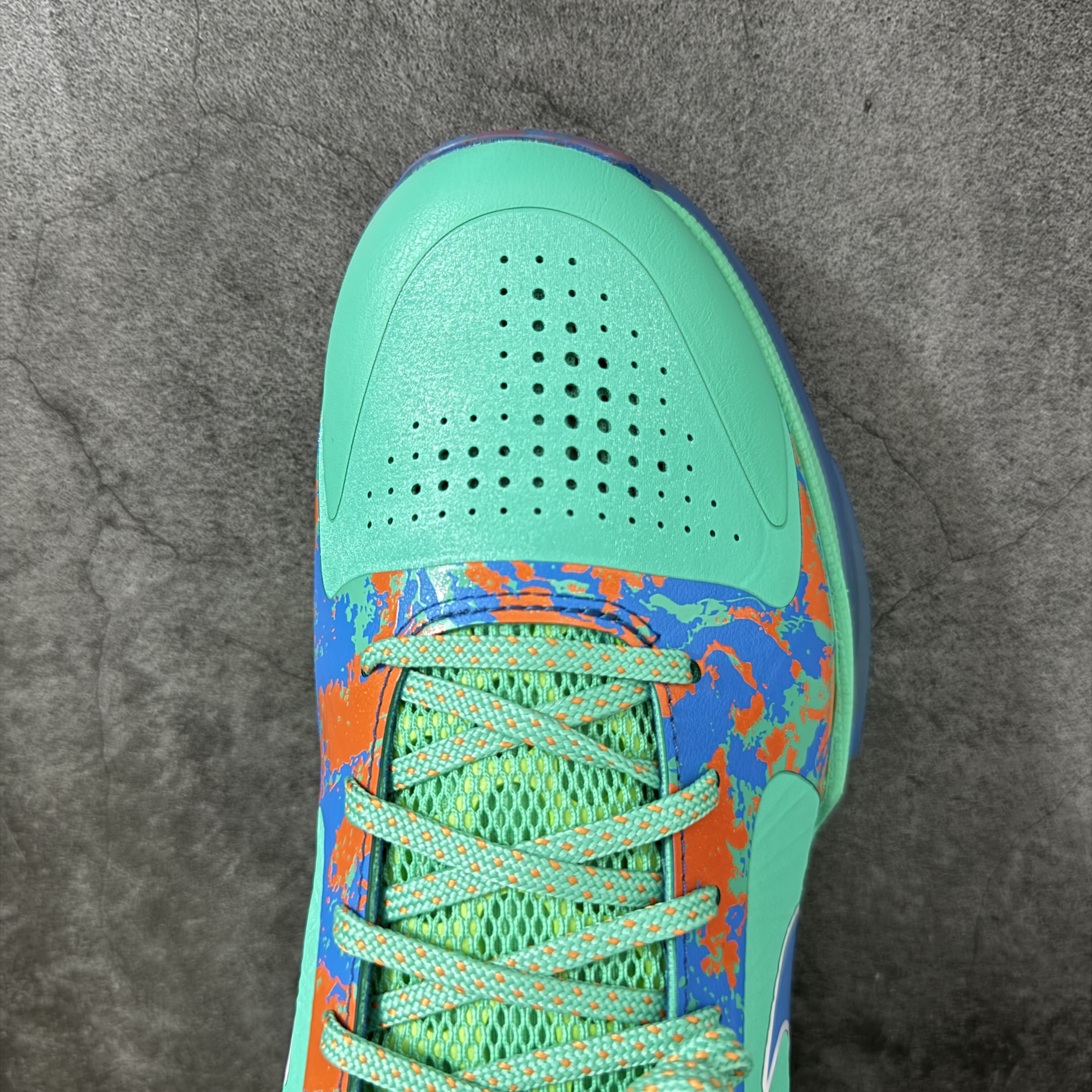 S2  Kobe5  科比 5  前掌气垫 后掌EVA 籃球鞋 球鞋 實戰鞋  真碳板  波鞋 薄荷绿自由女神 IX1200-300 